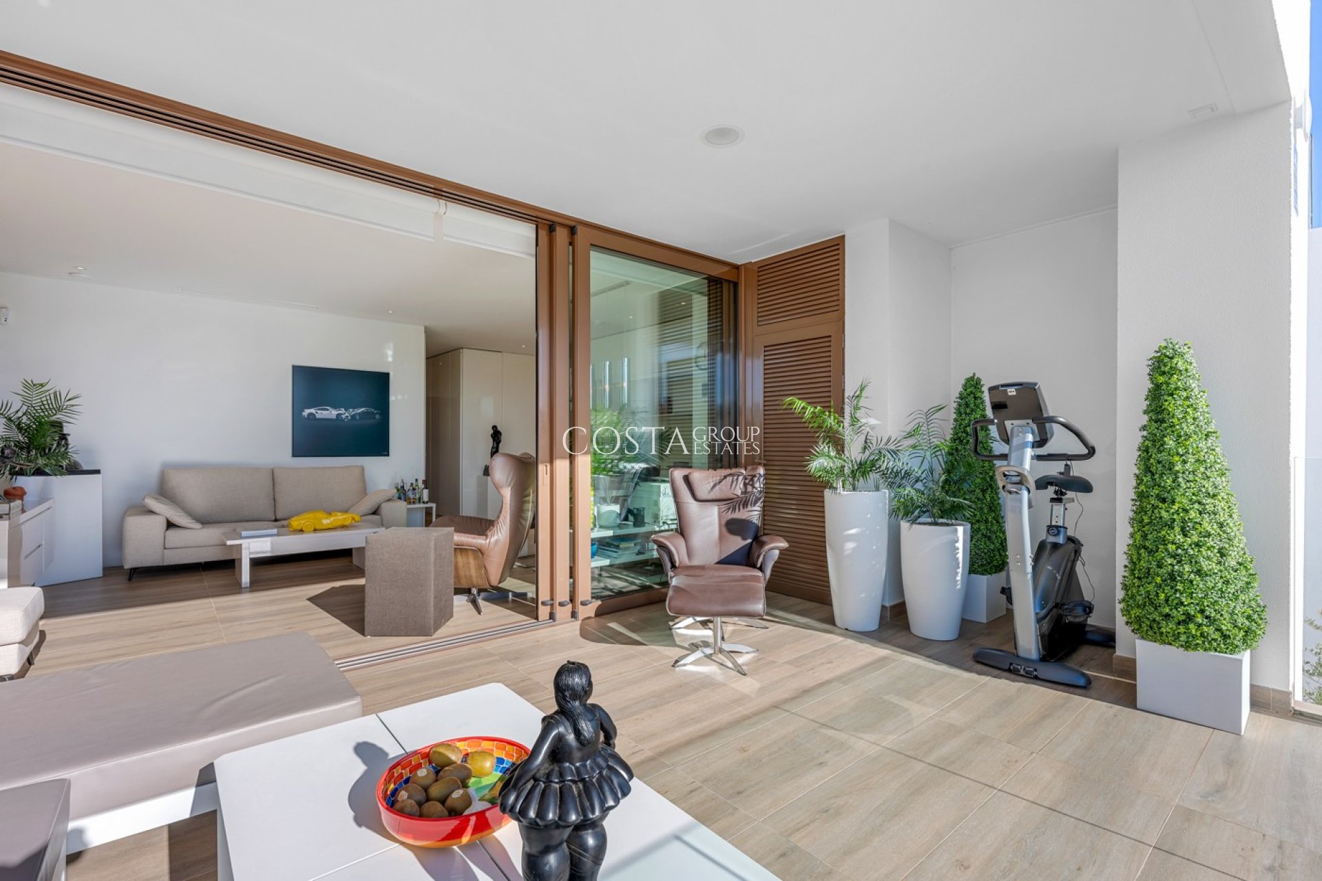 Resale - Apartments -
Las Colinas Golf