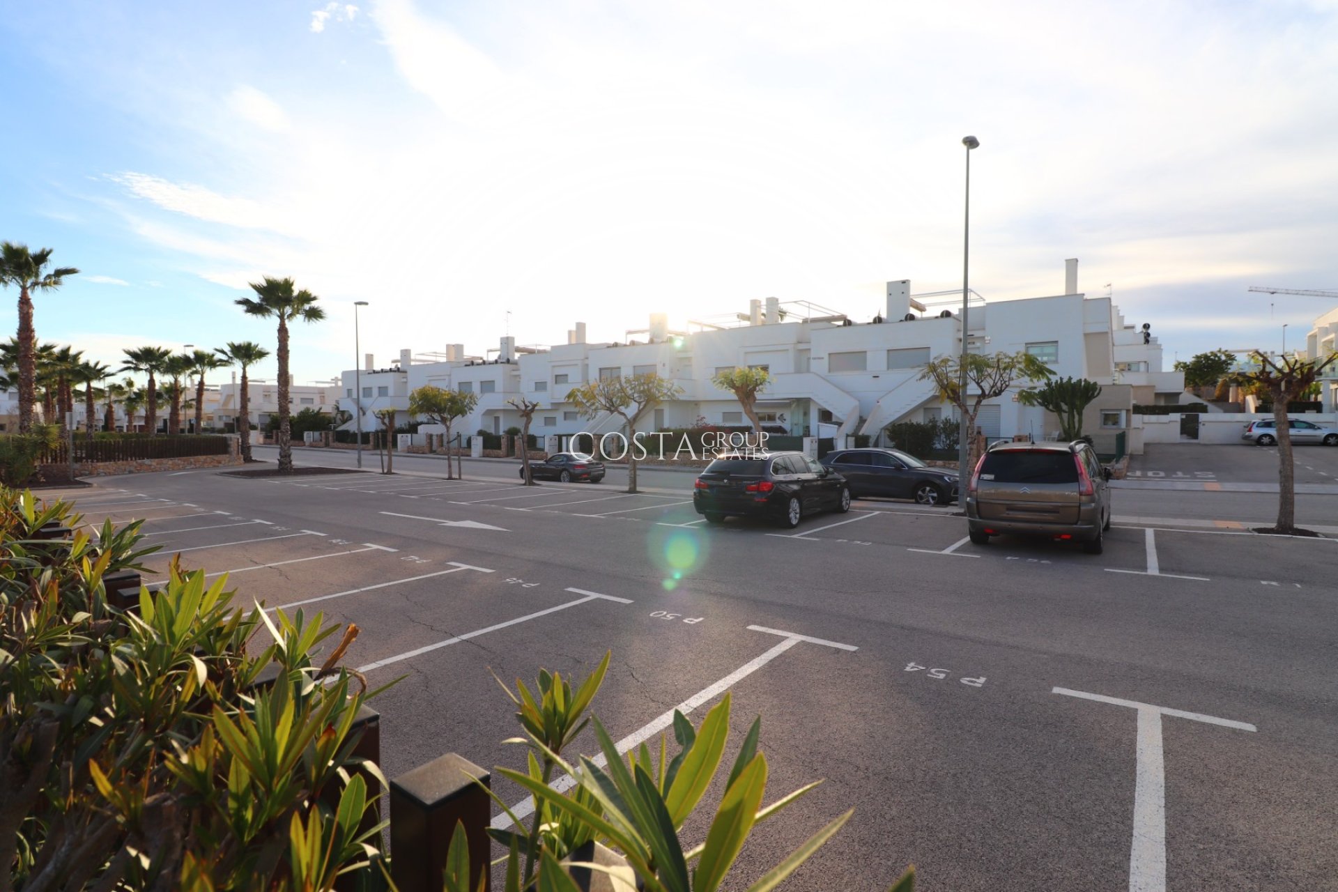 Resale - Apartments -
Los Montesinos - Entre Naranjos / Vistabella Golf