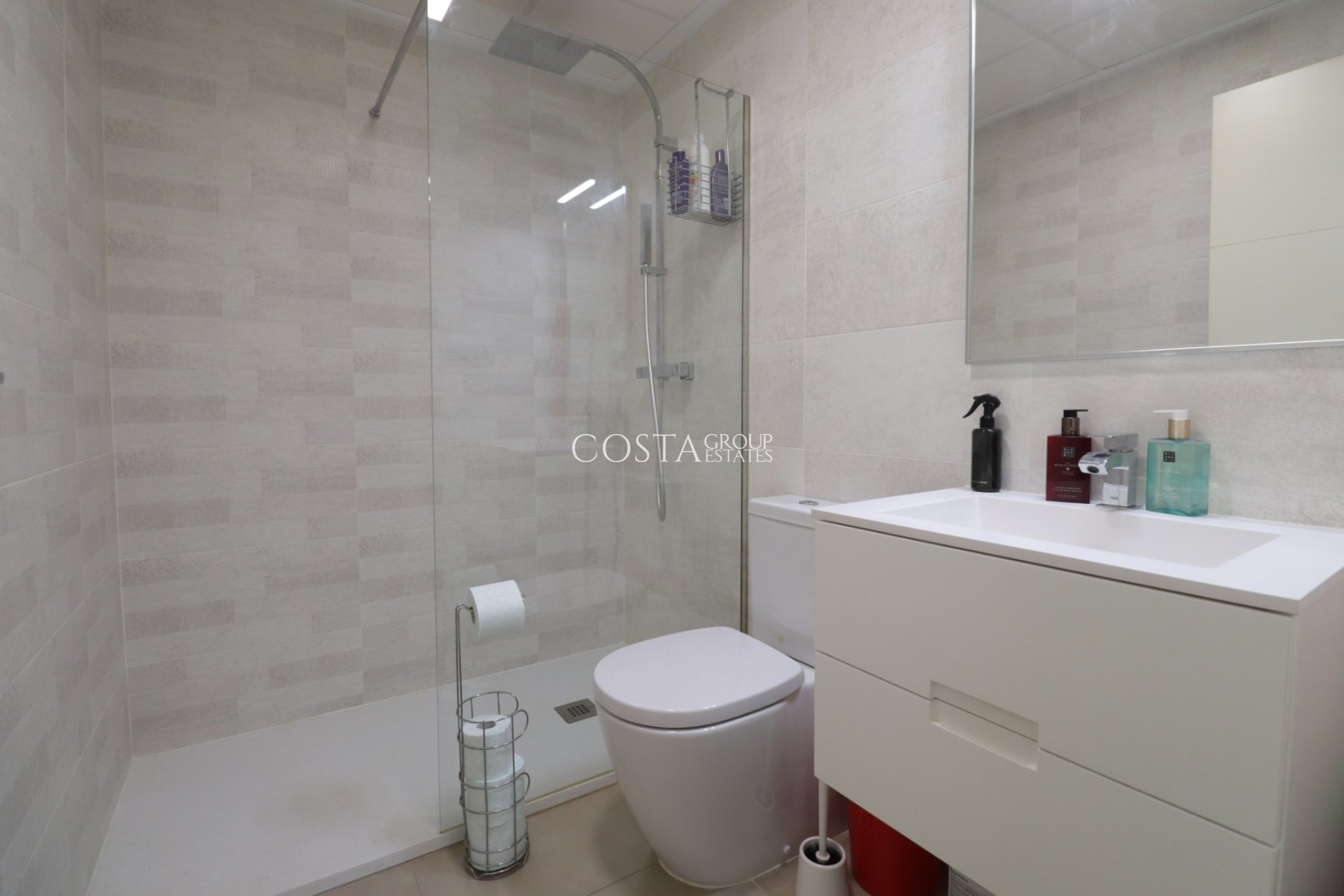 Resale - Apartments -
Los Montesinos - Entre Naranjos