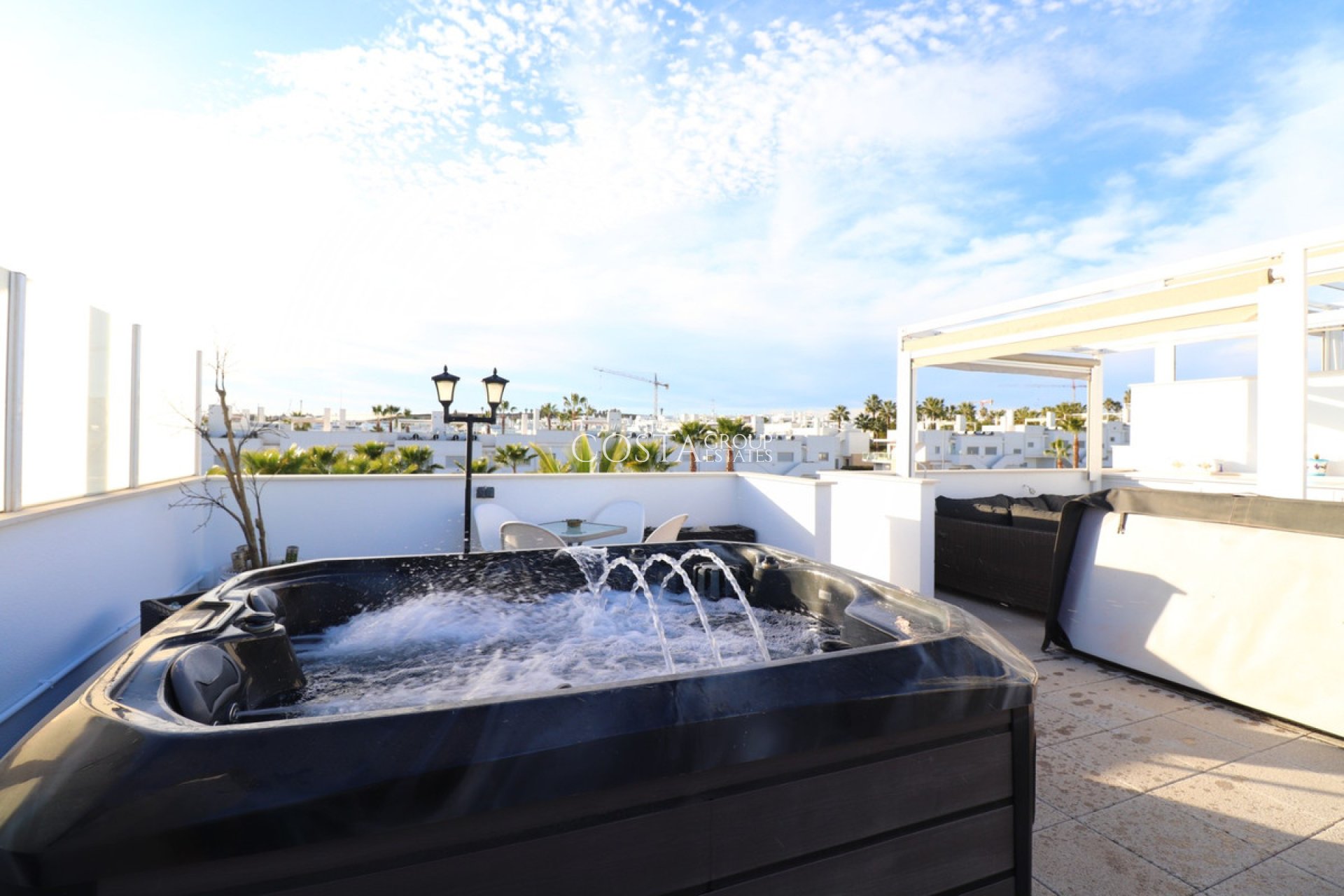 Resale - Apartments -
Los Montesinos - Los Montesinos Centro