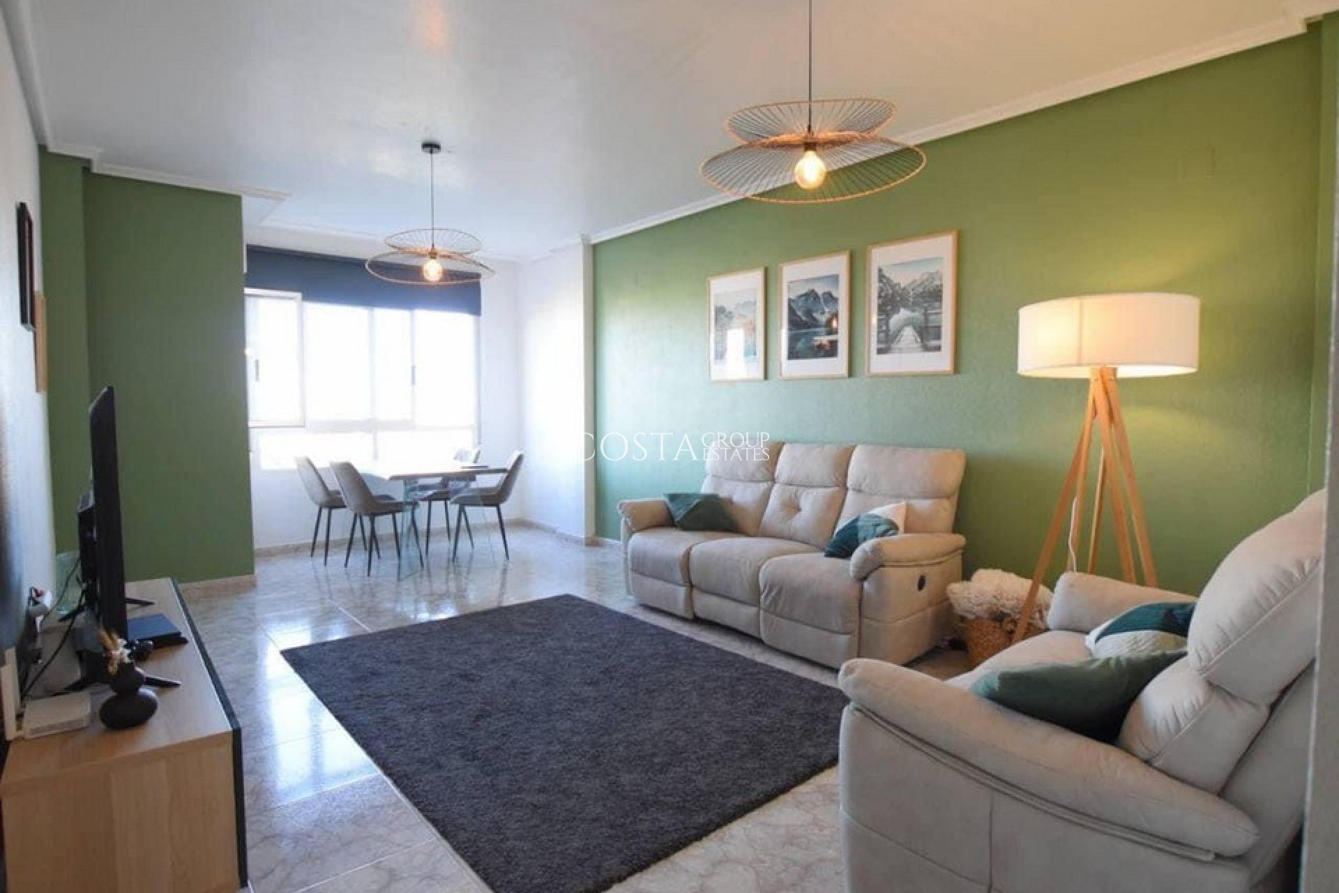 Resale - Apartments -
Los Montesinos - Los Montesinos Centro