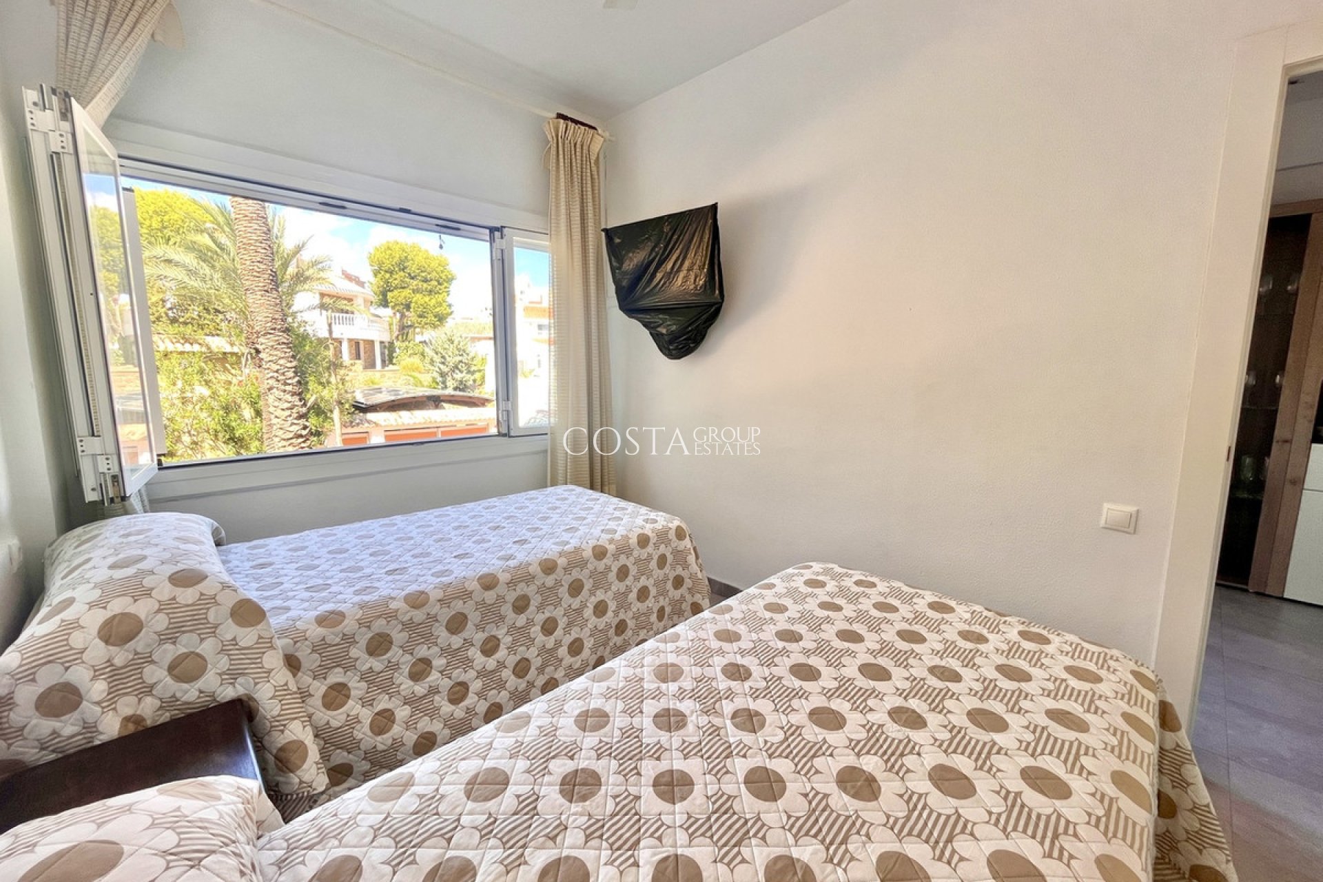 Resale - Apartments -
Orihuela - Cabo Roig