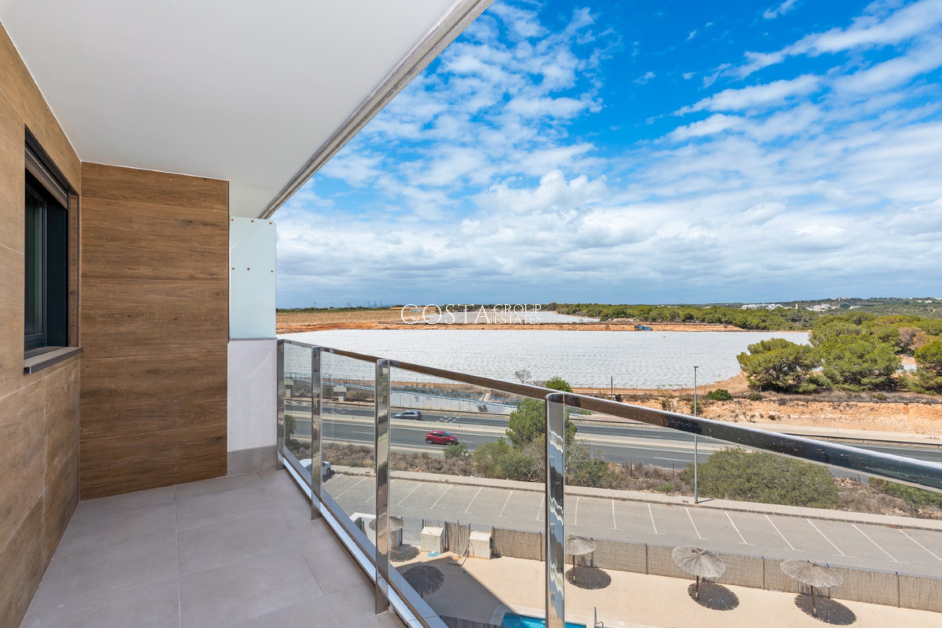 Resale - Apartments -
Orihuela - Campoamor