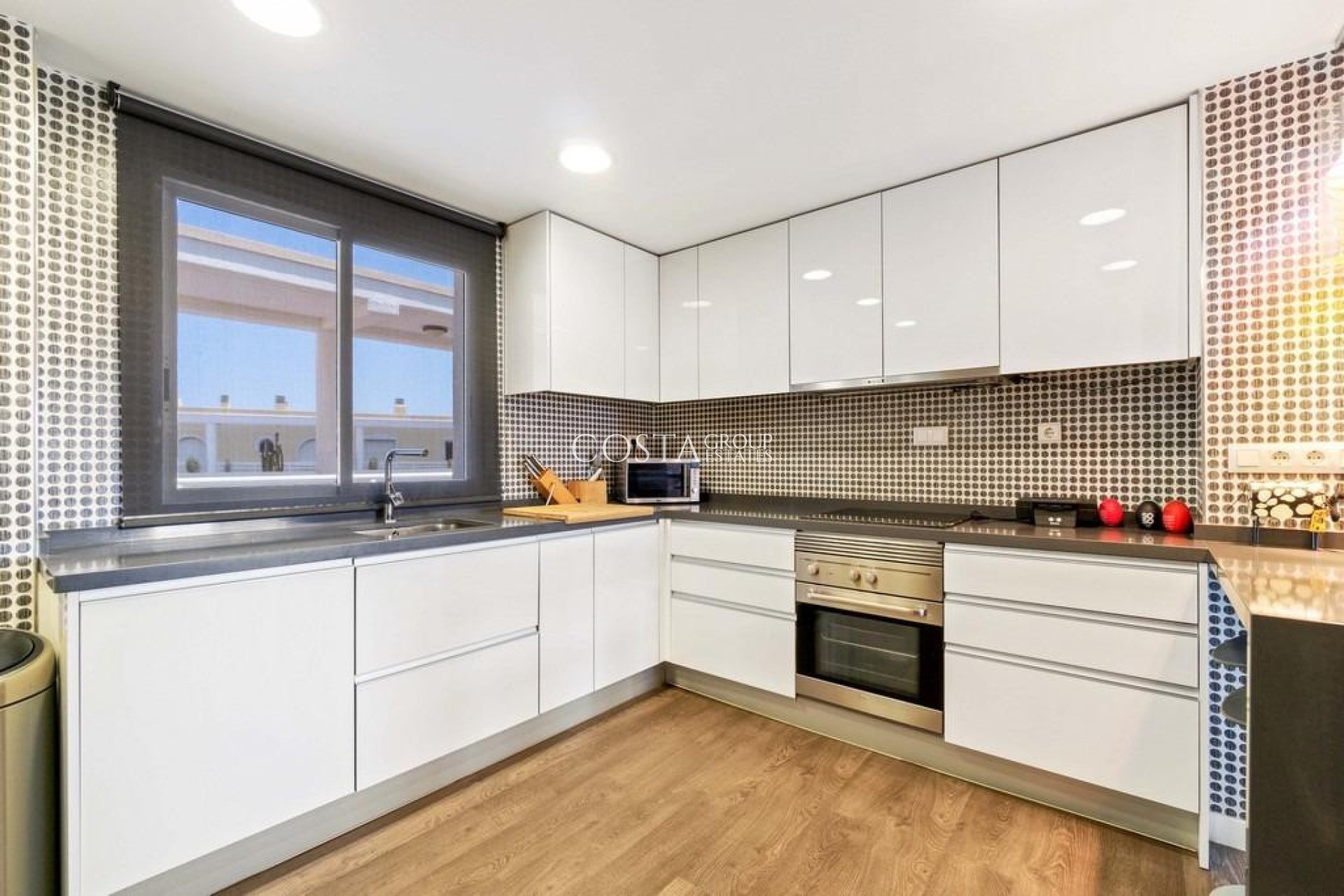 Resale - Apartments -
Orihuela - Campoamor