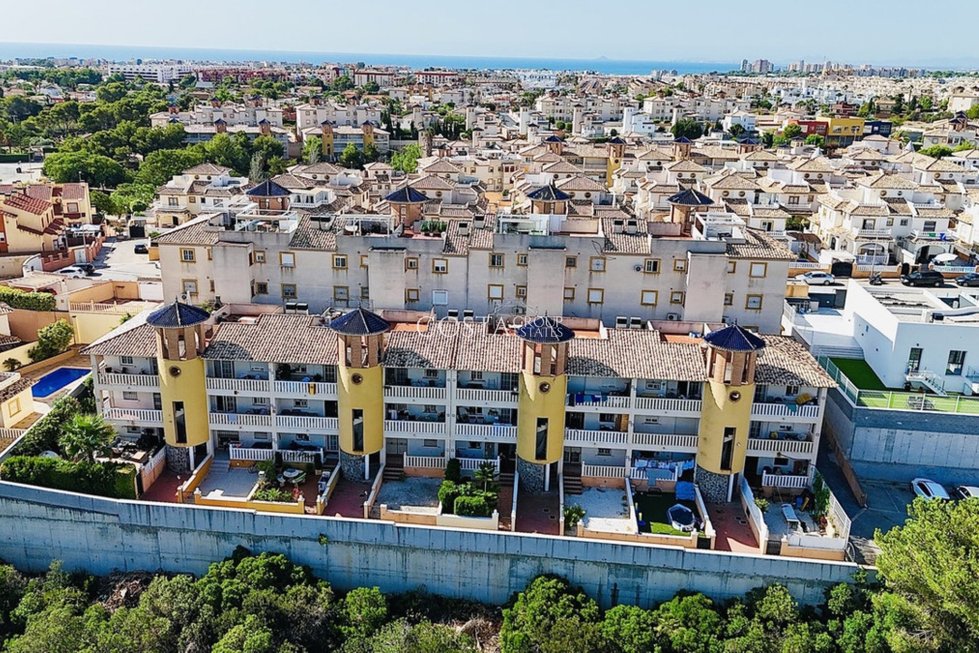 Resale - Apartments -
Orihuela Costa - Cabo Roig