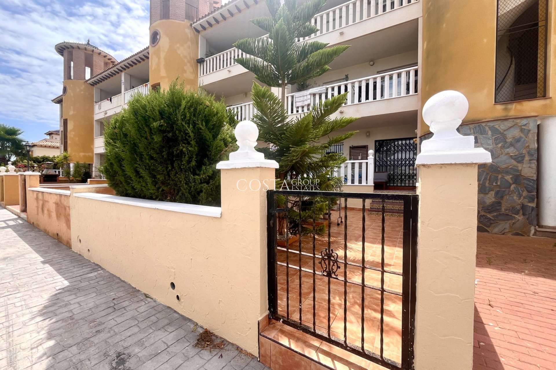Resale - Apartments -
Orihuela Costa - Cabo Roig