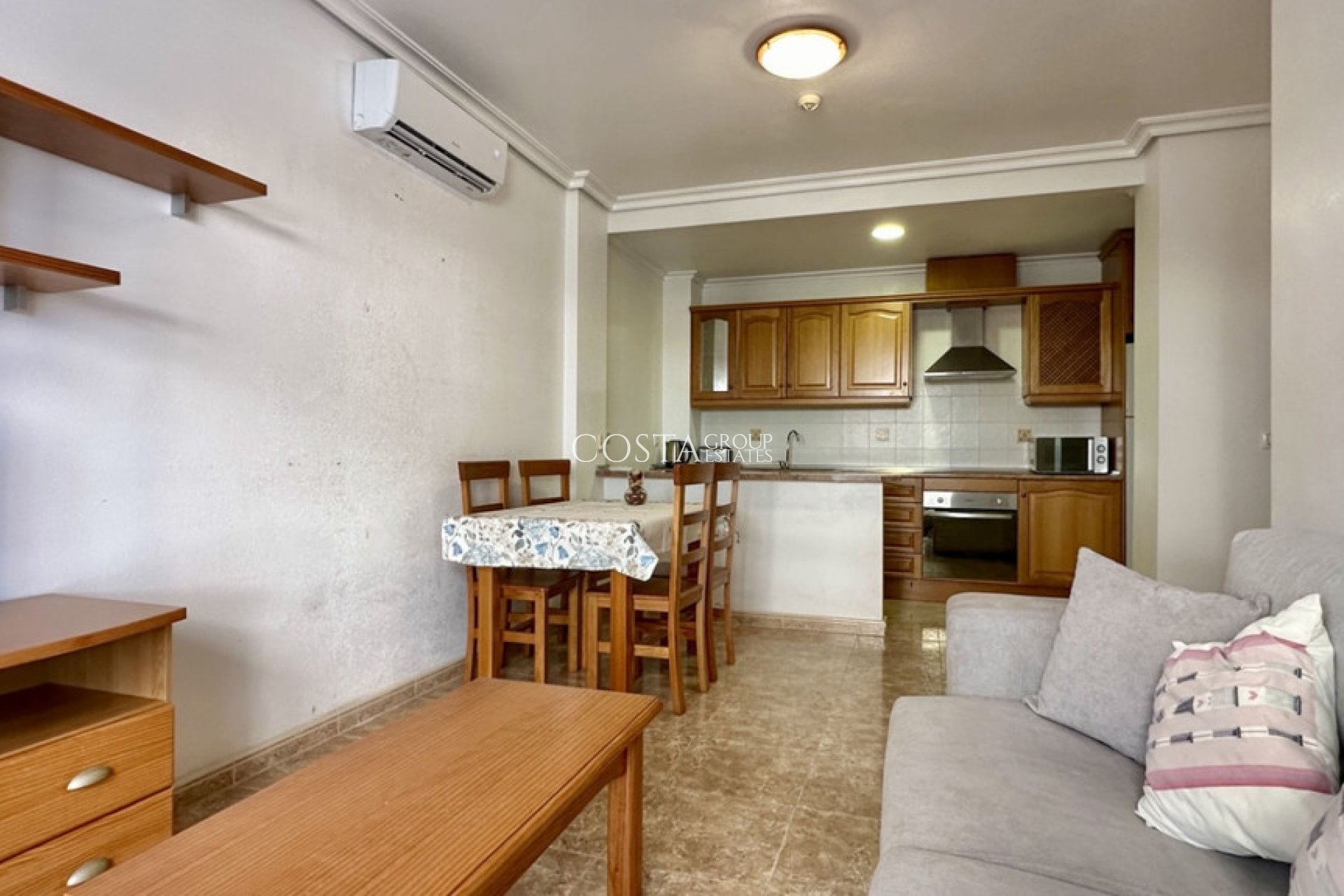 Resale - Apartments -
Orihuela Costa - Cabo Roig