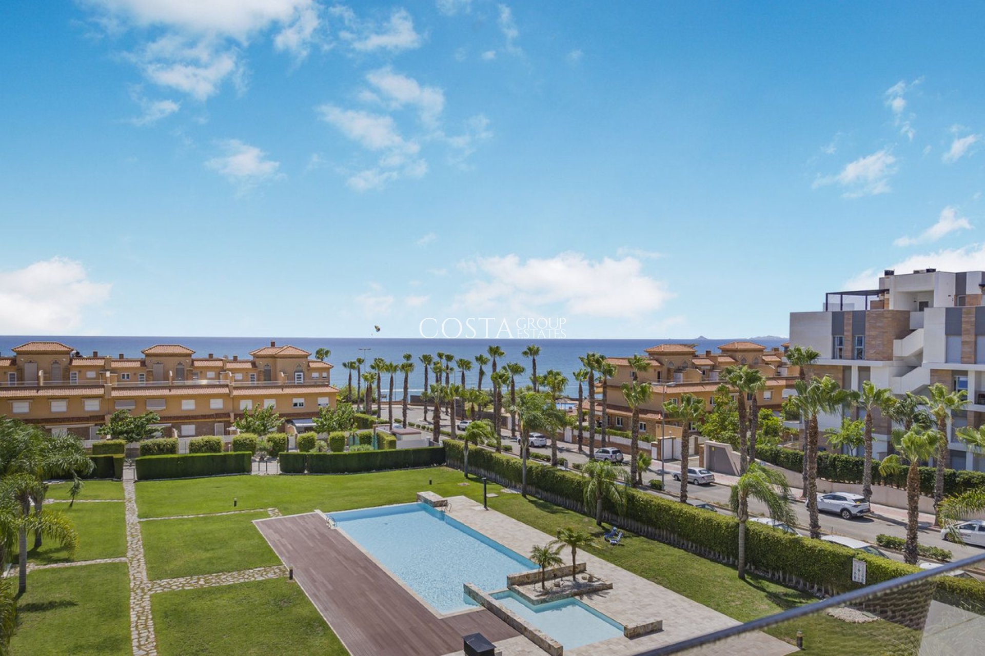 Resale - Apartments -
Orihuela Costa - Cabo Roig
