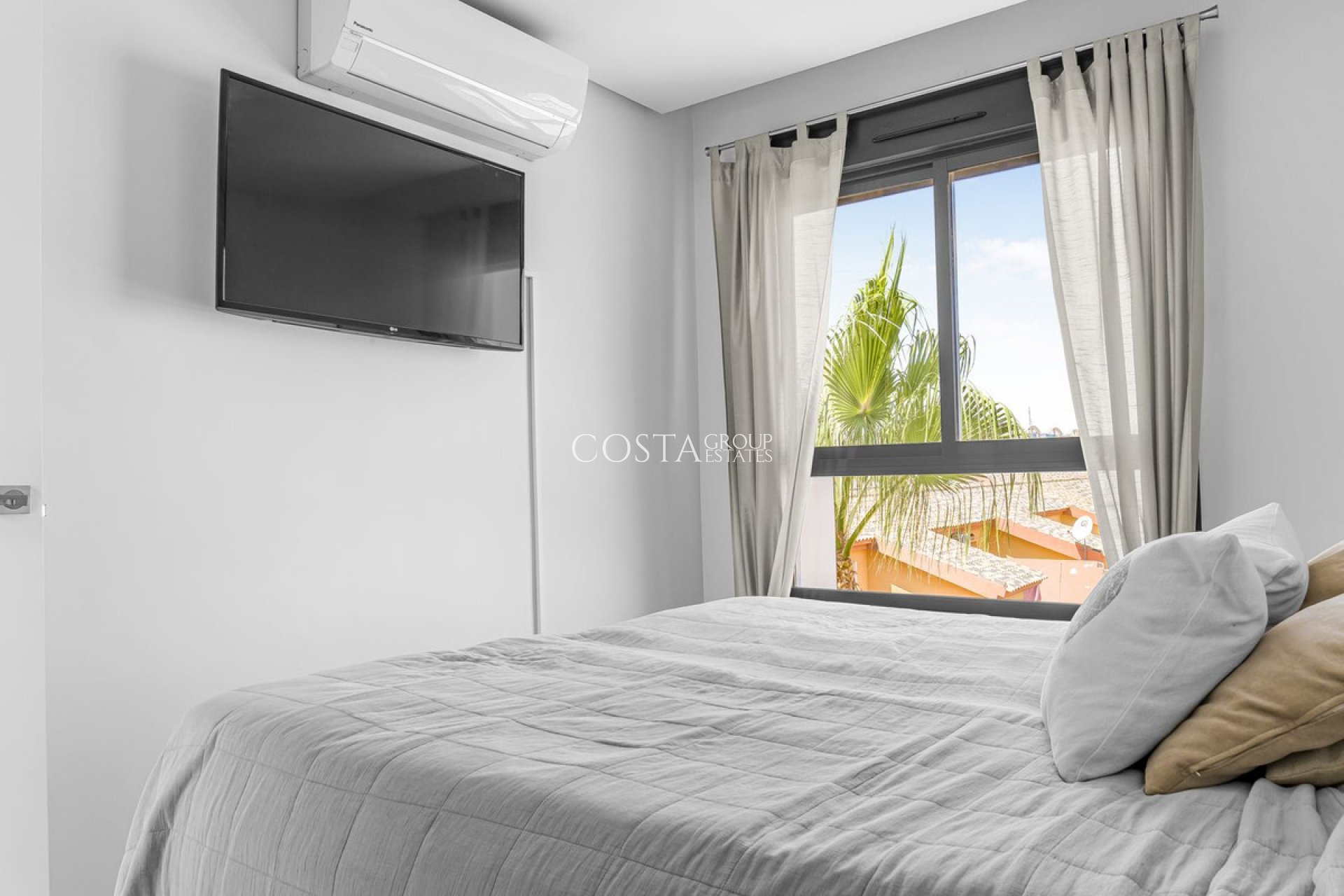 Resale - Apartments -
Orihuela Costa - Cabo Roig