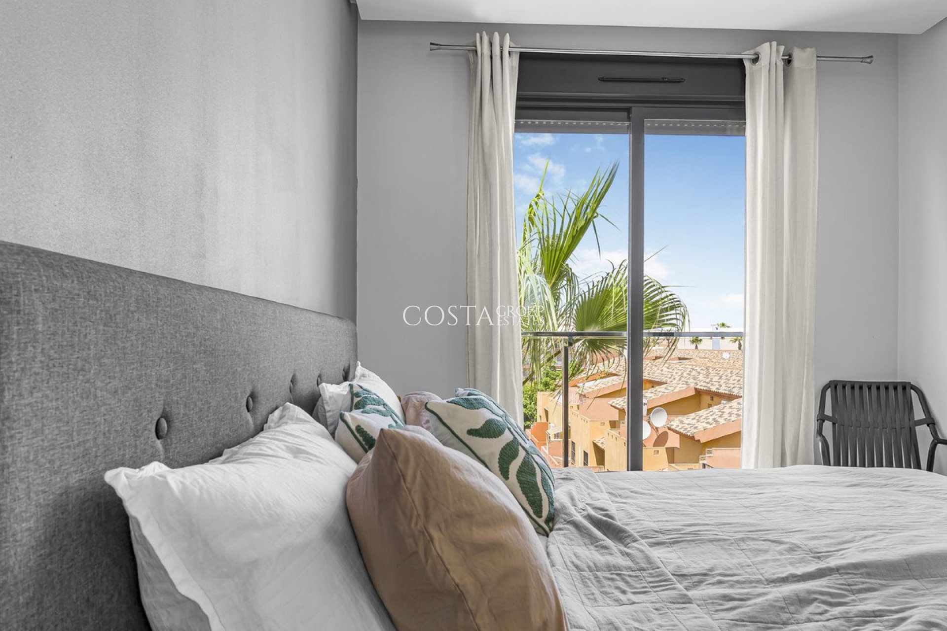 Resale - Apartments -
Orihuela Costa - Cabo Roig