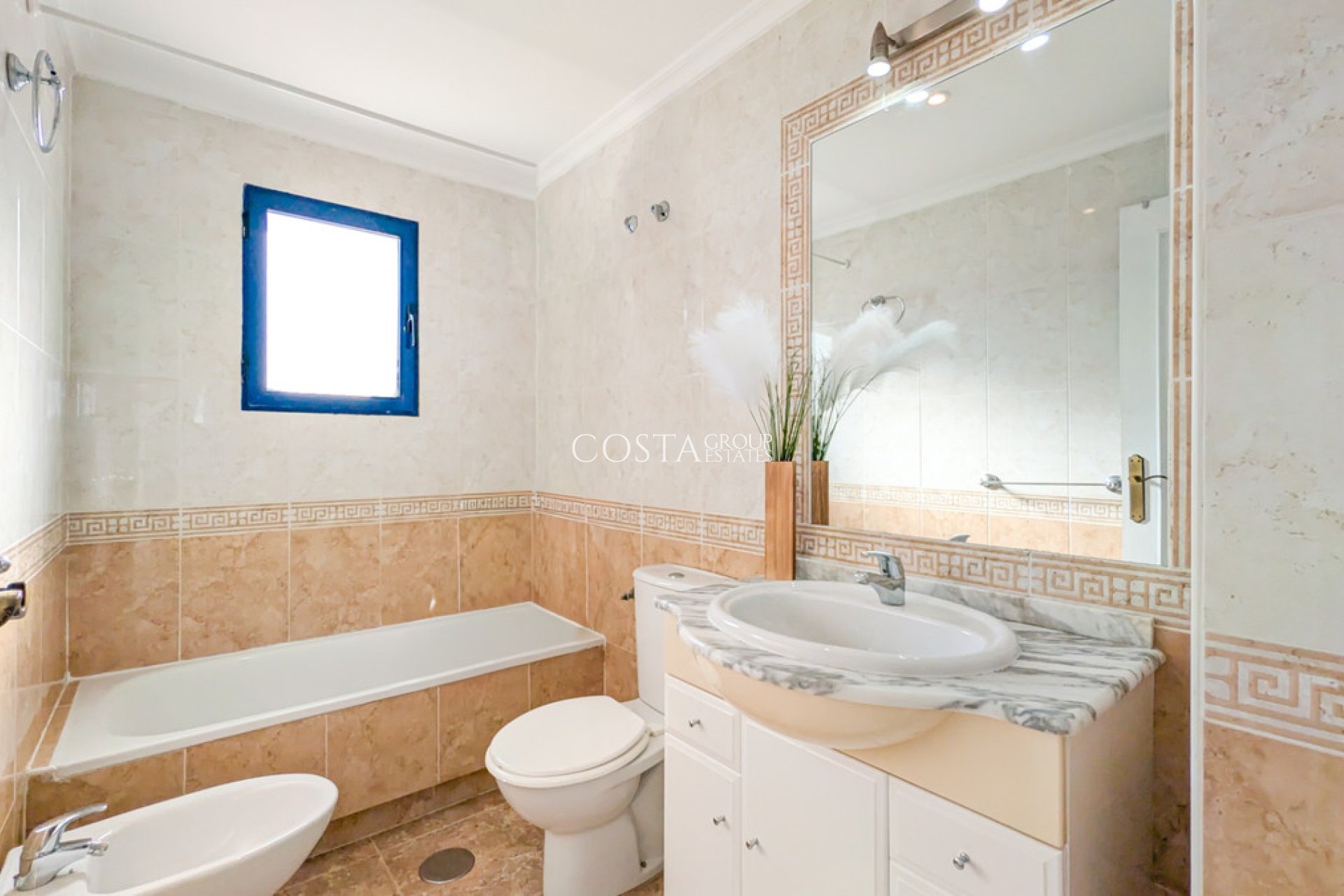 Resale - Apartments -
Orihuela Costa - Cabo Roig