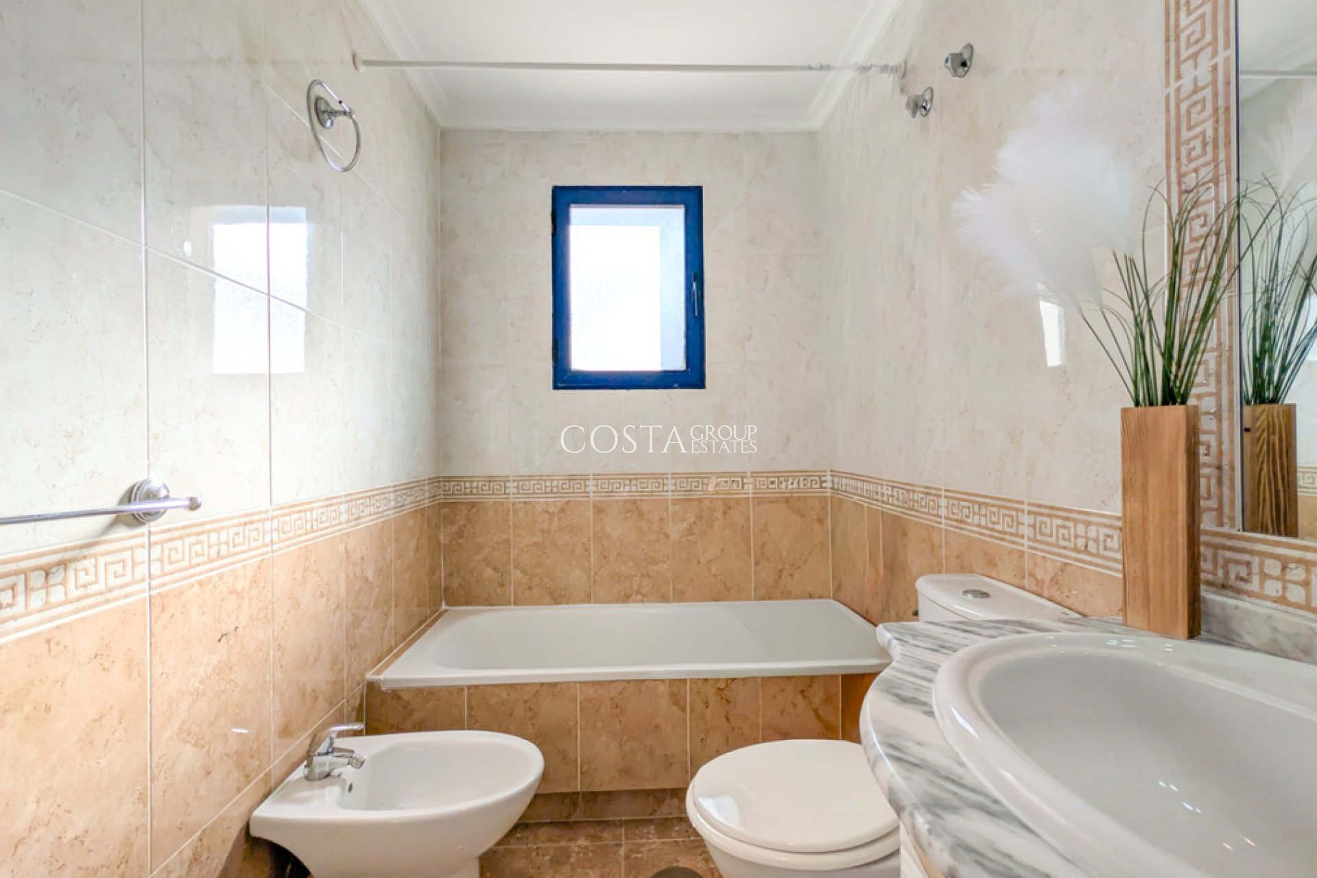 Resale - Apartments -
Orihuela Costa - Cabo Roig