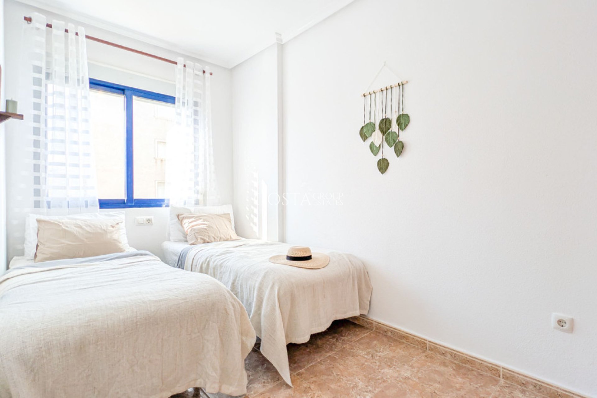 Resale - Apartments -
Orihuela Costa - Cabo Roig