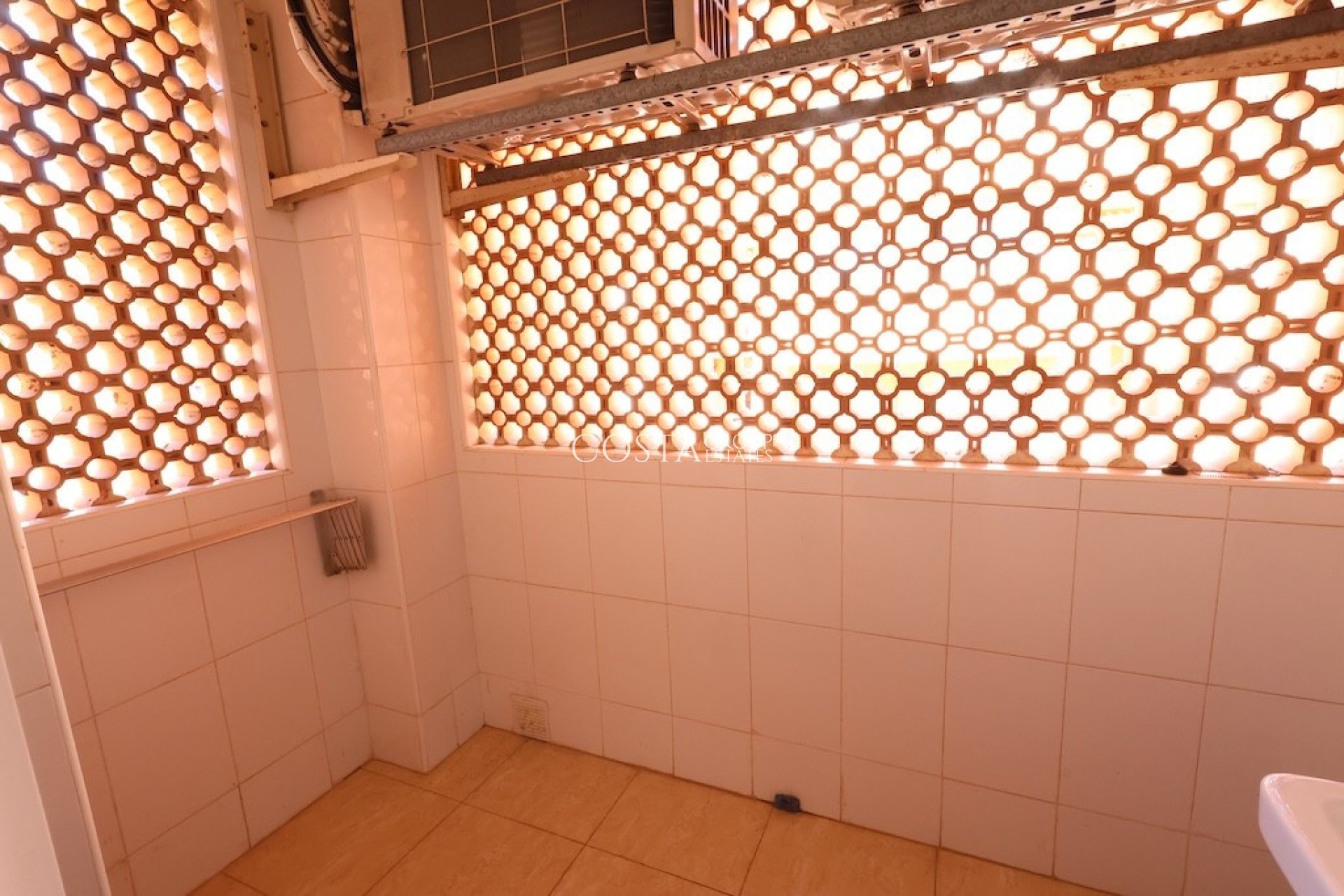 Resale - Apartments -
Orihuela Costa - Campoamor