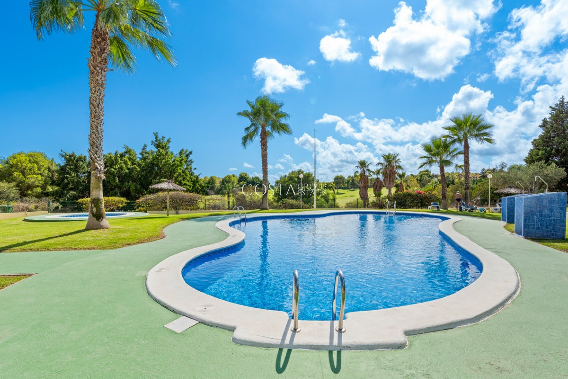 Resale - Apartments -
Orihuela Costa - Campoamor