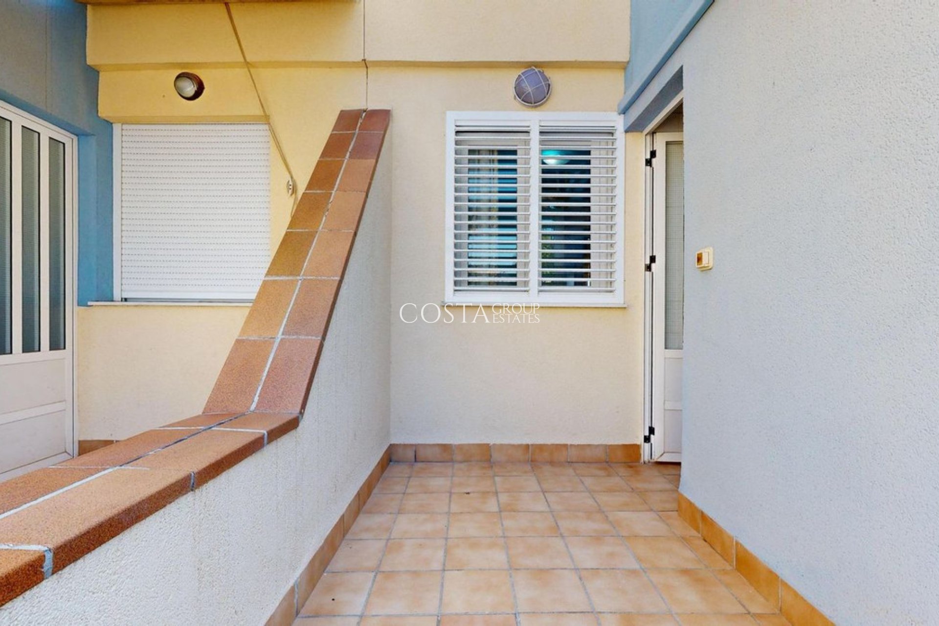 Resale - Apartments -
Orihuela Costa - Campoamor