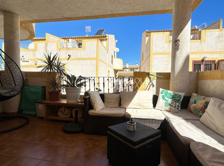 Resale - Apartments -
Orihuela Costa - La Florida