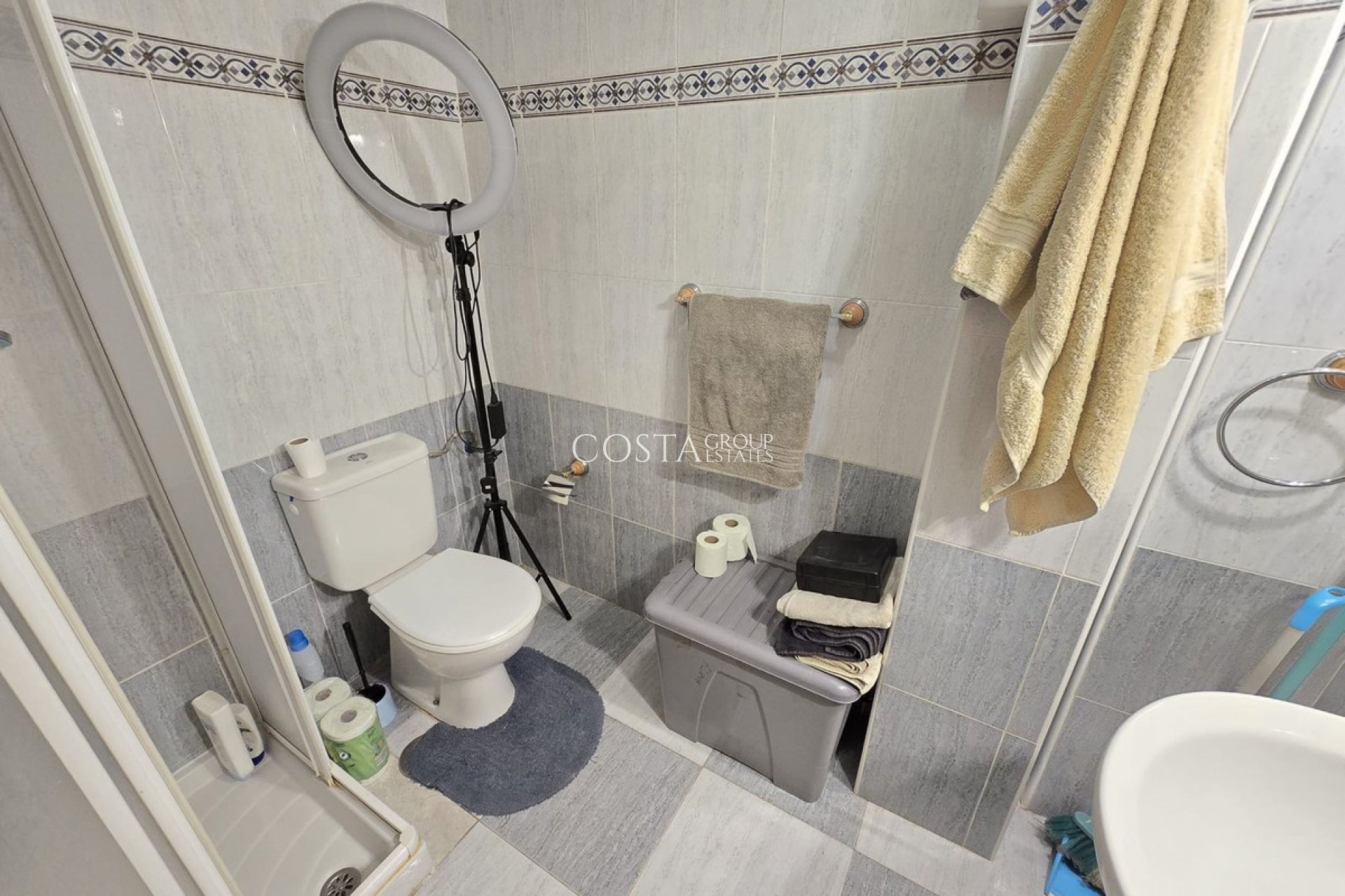 Resale - Apartments -
Orihuela Costa - La Florida