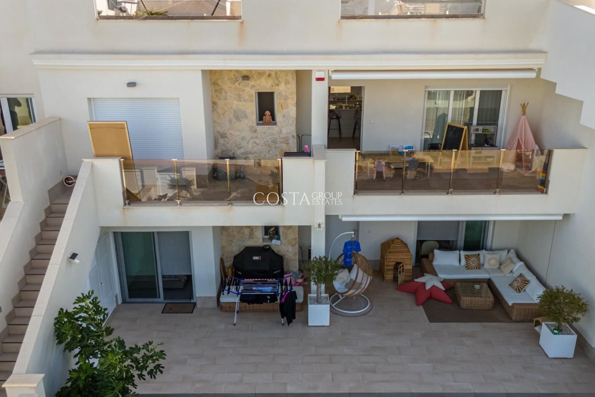 Resale - Apartments -
Orihuela Costa - La Florida
