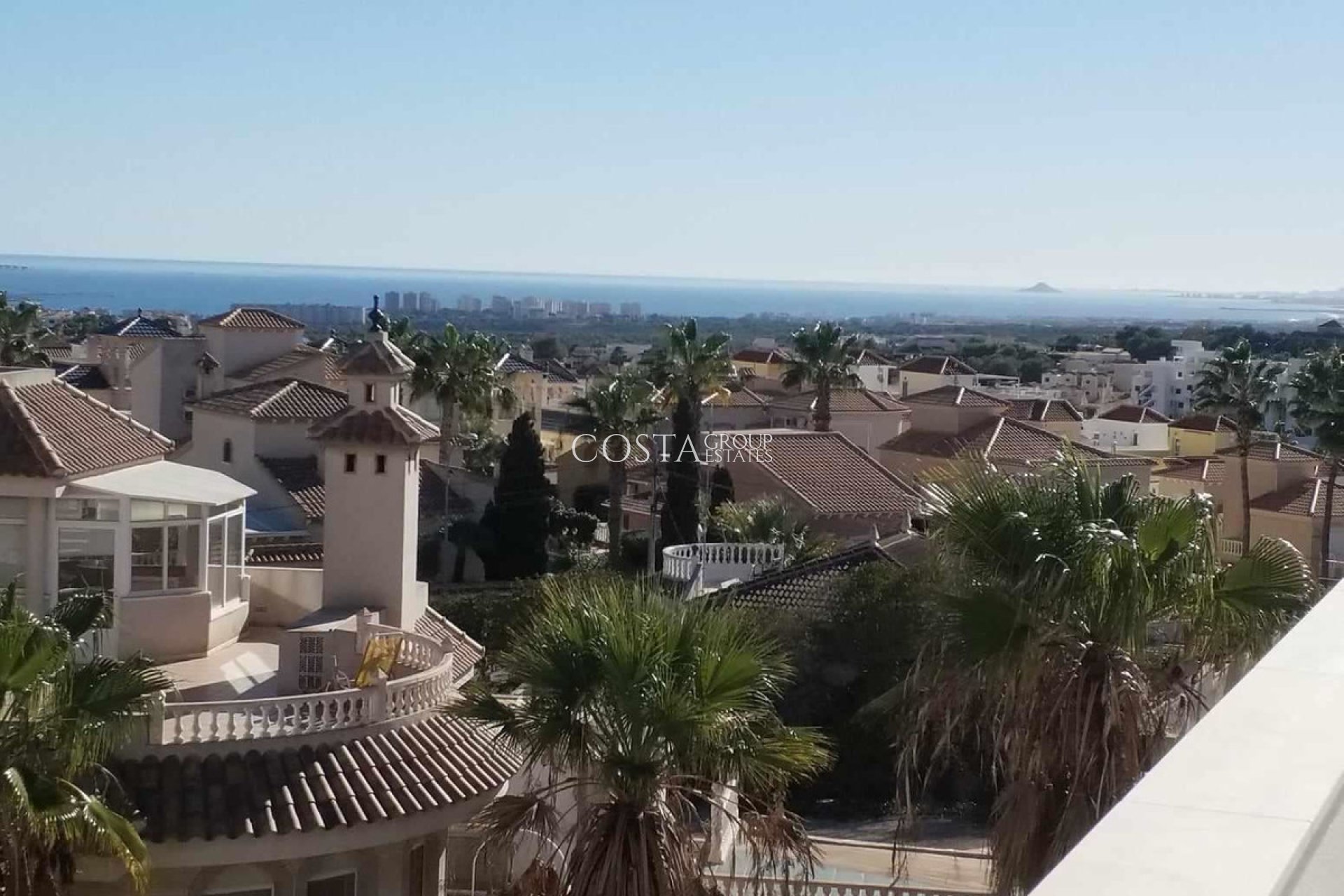 Resale - Apartments -
Orihuela Costa - La Florida