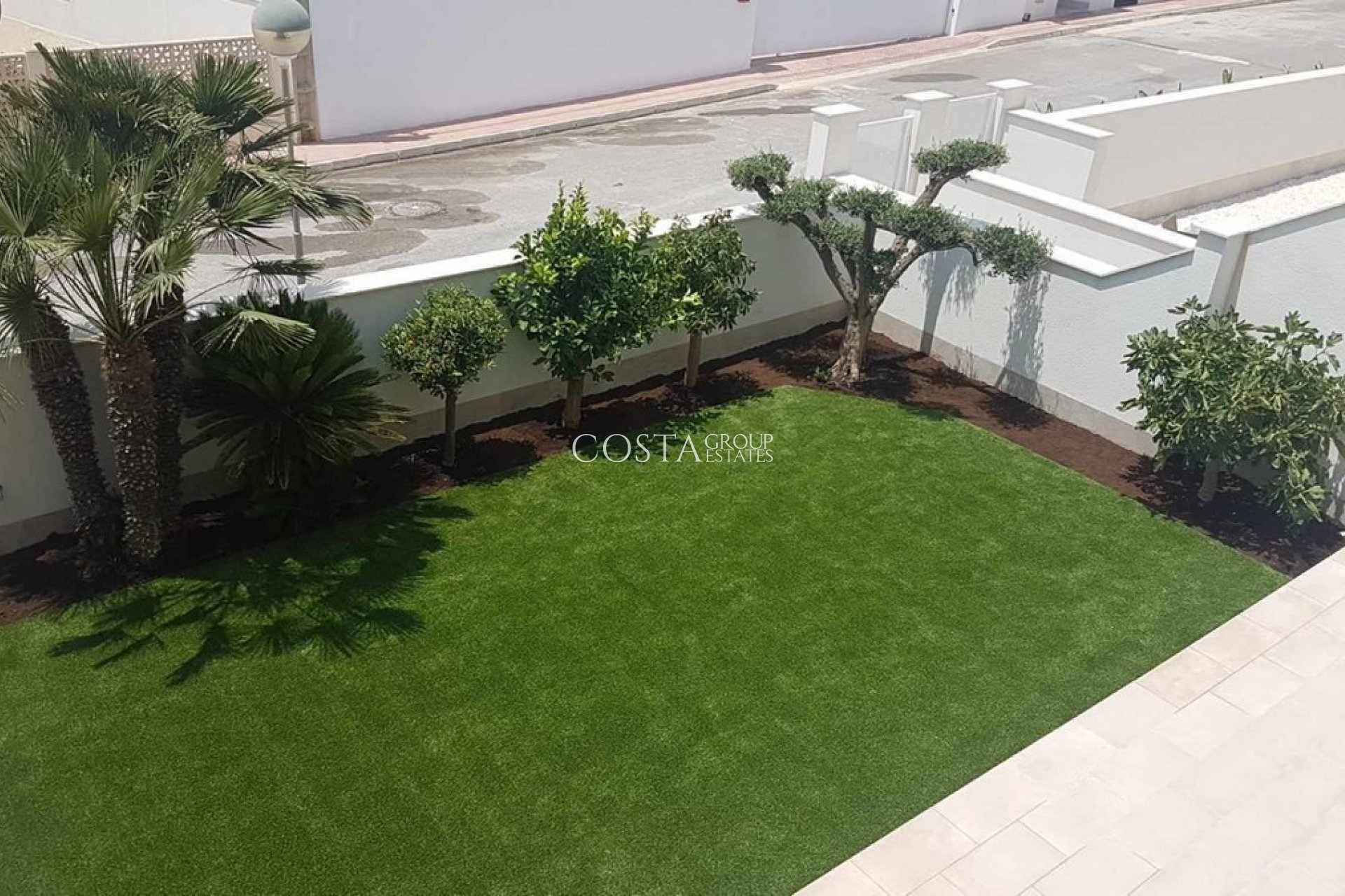 Resale - Apartments -
Orihuela Costa - La Florida