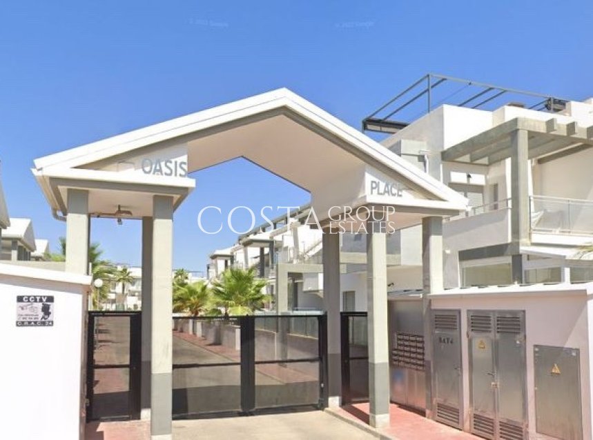 Resale - Apartments -
Orihuela Costa - La Florida