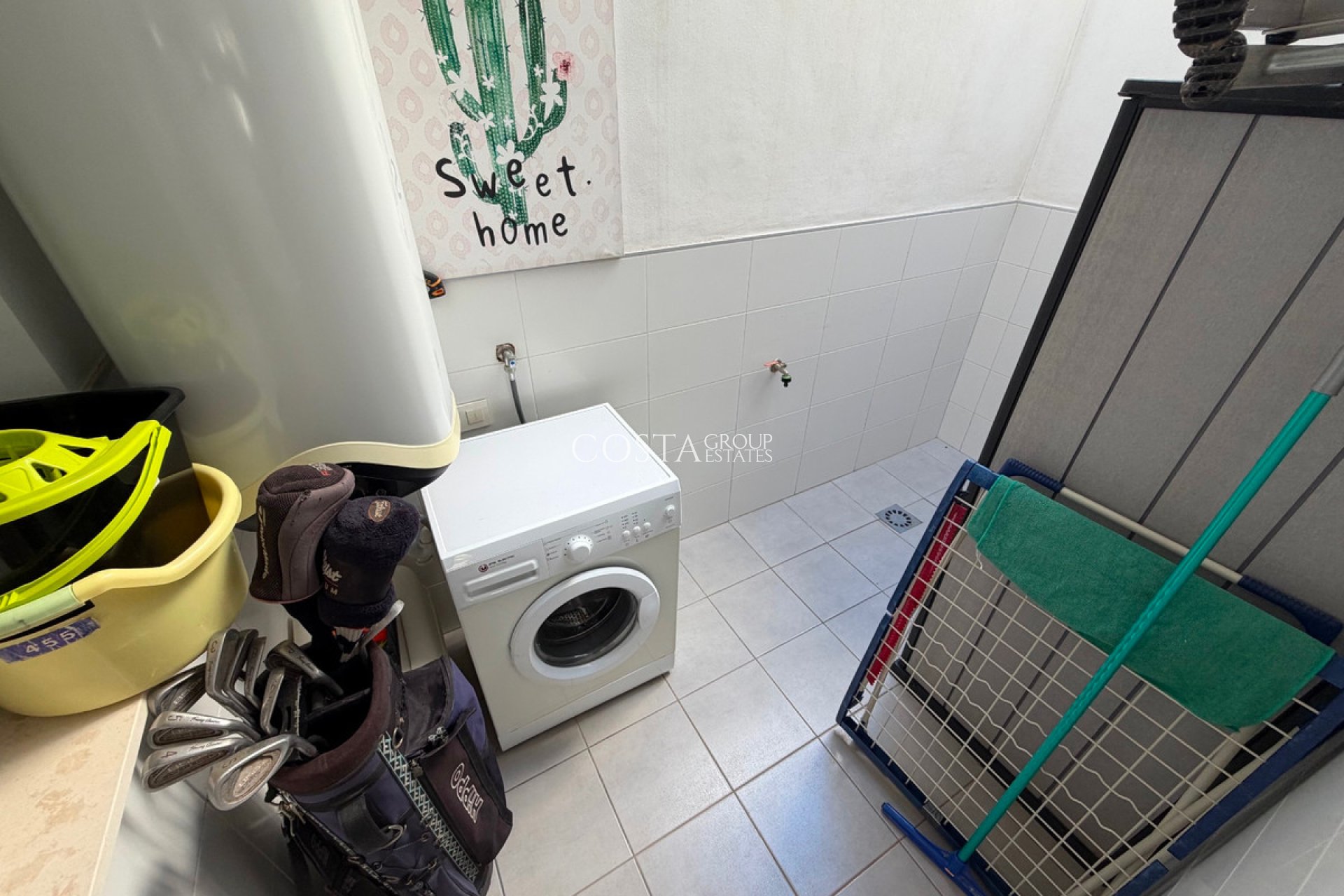 Resale - Apartments -
Orihuela Costa - La Florida