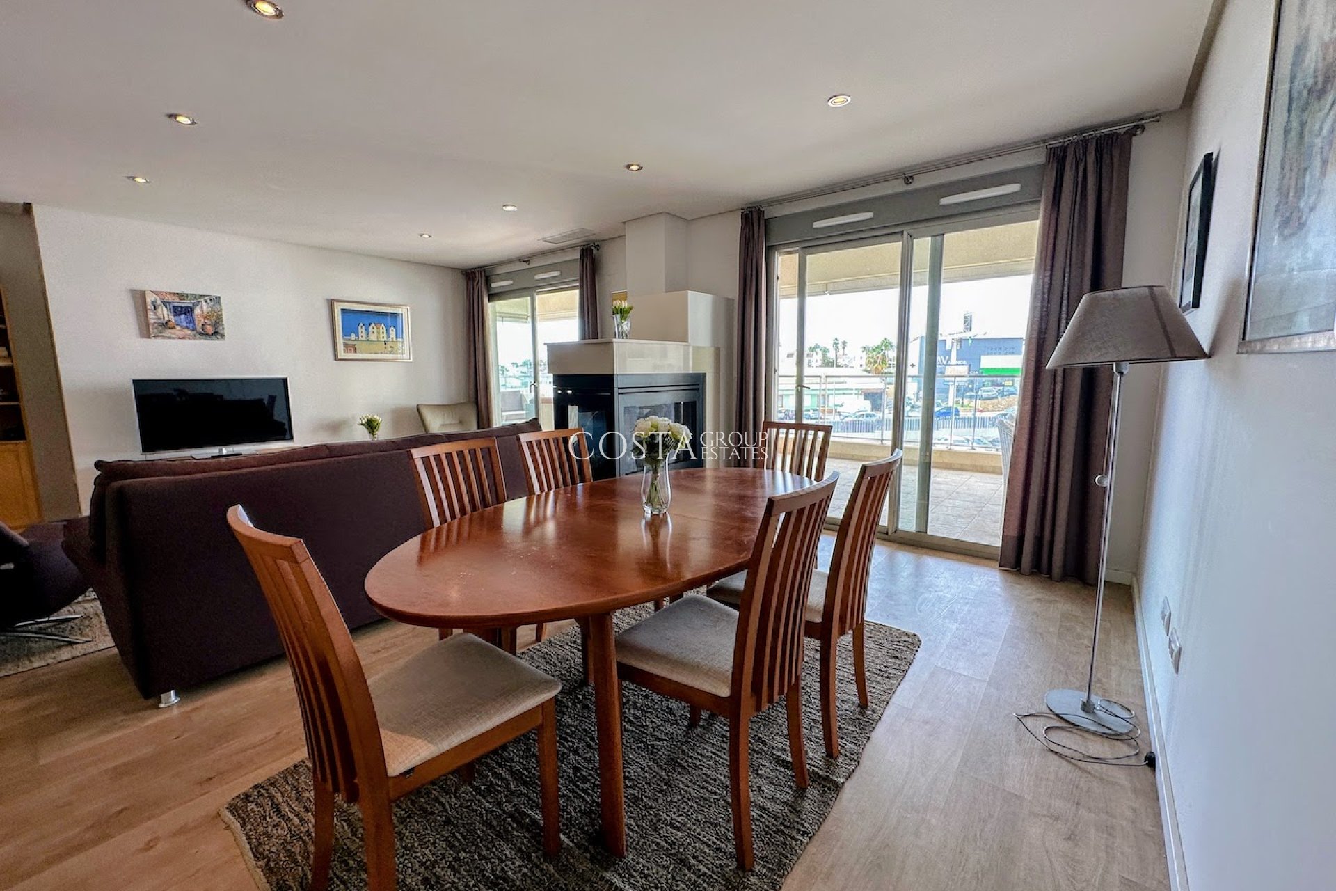 Resale - Apartments -
Orihuela Costa - La Zenia