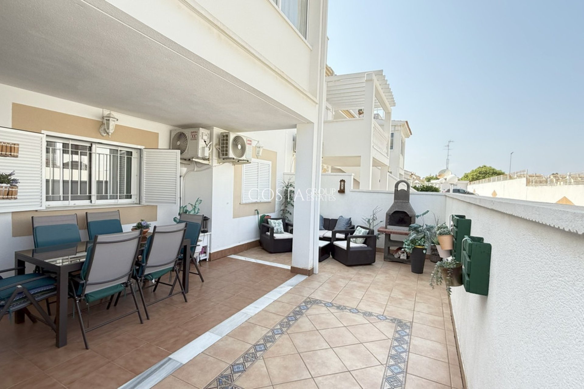 Resale - Apartments -
Orihuela Costa - La Zenia