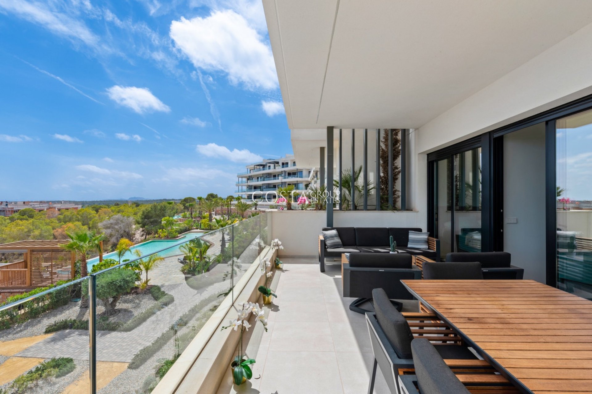 Resale - Apartments -
Orihuela Costa - Las Colinas Golf