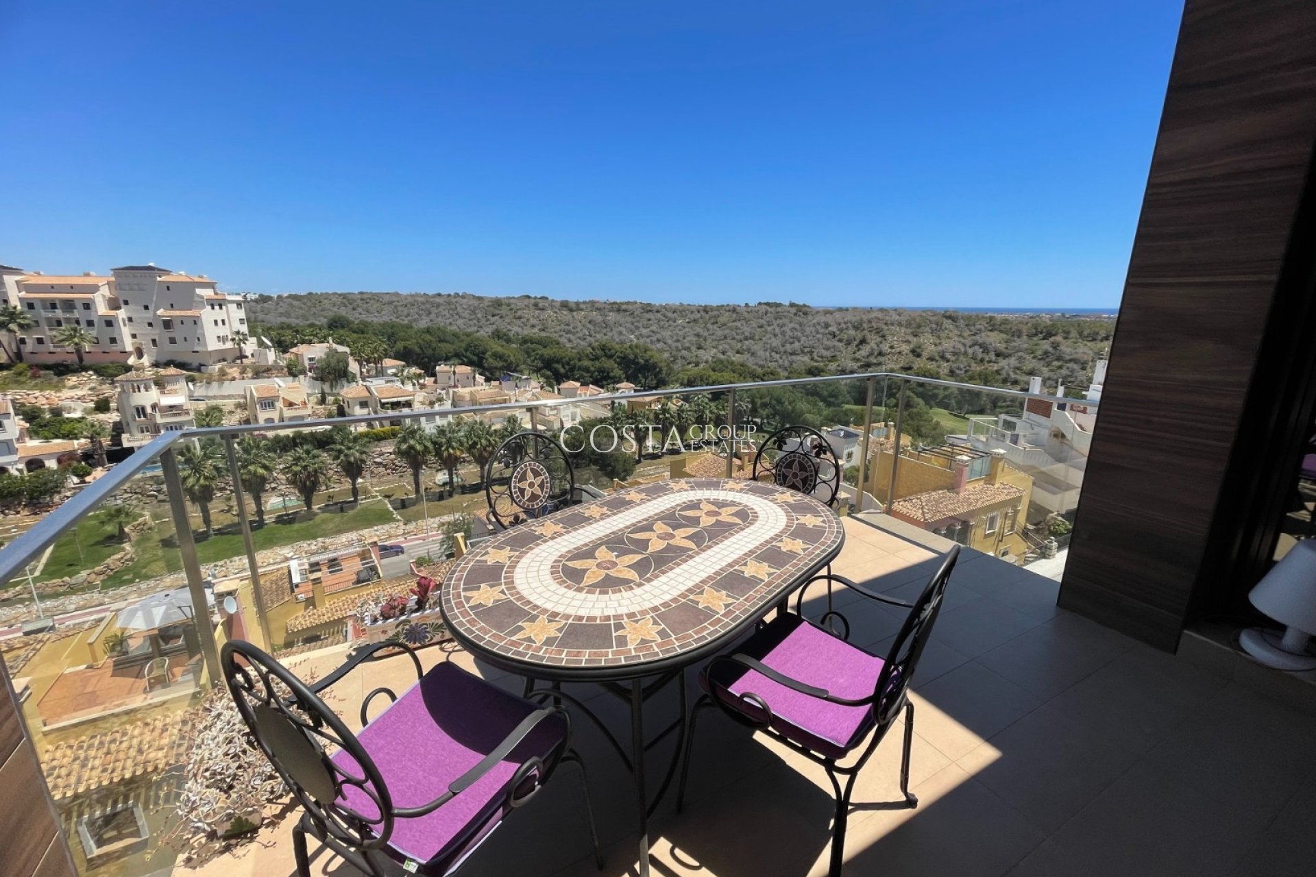 Resale - Apartments -
Orihuela Costa - Las Ramblas