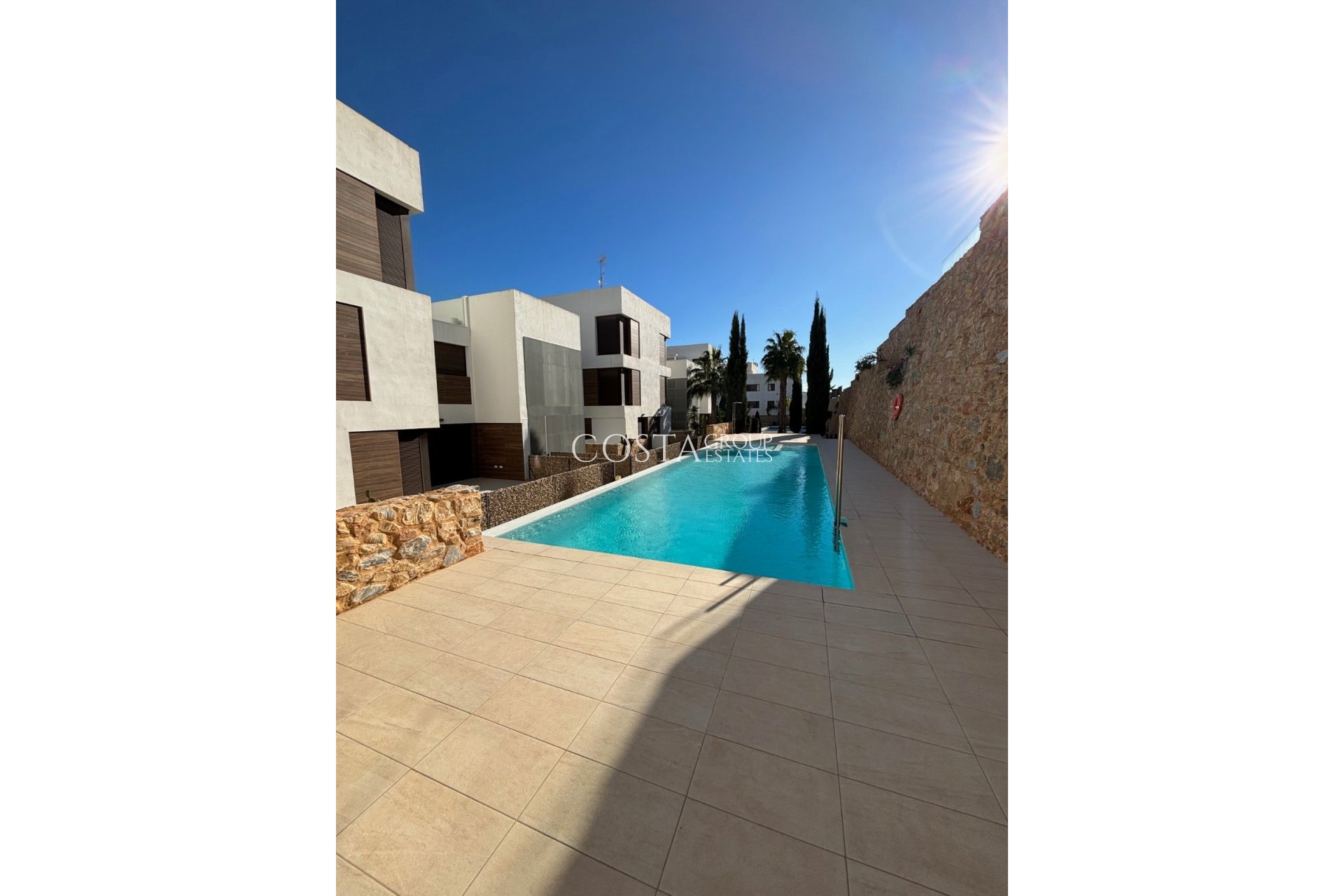 Resale - Apartments -
Orihuela Costa - Las Ramblas