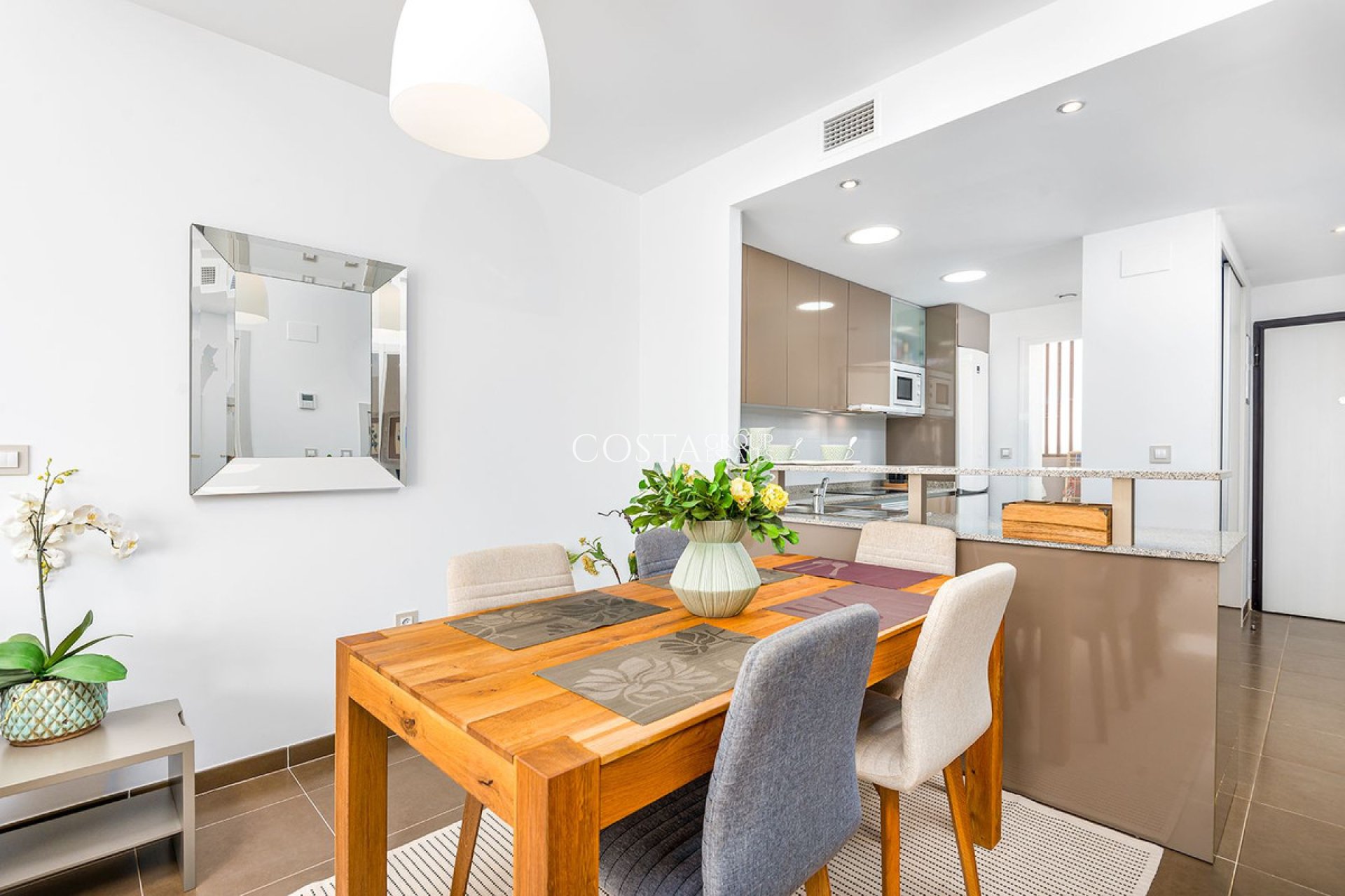 Resale - Apartments -
Orihuela Costa - Lomas de Cabo Roig