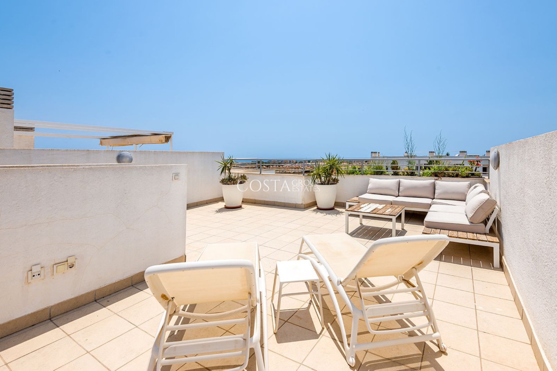 Resale - Apartments -
Orihuela Costa - Lomas de Cabo Roig