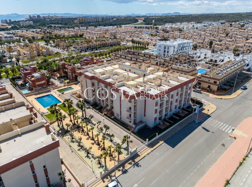 Resale - Apartments -
Orihuela Costa - Lomas de Cabo Roig