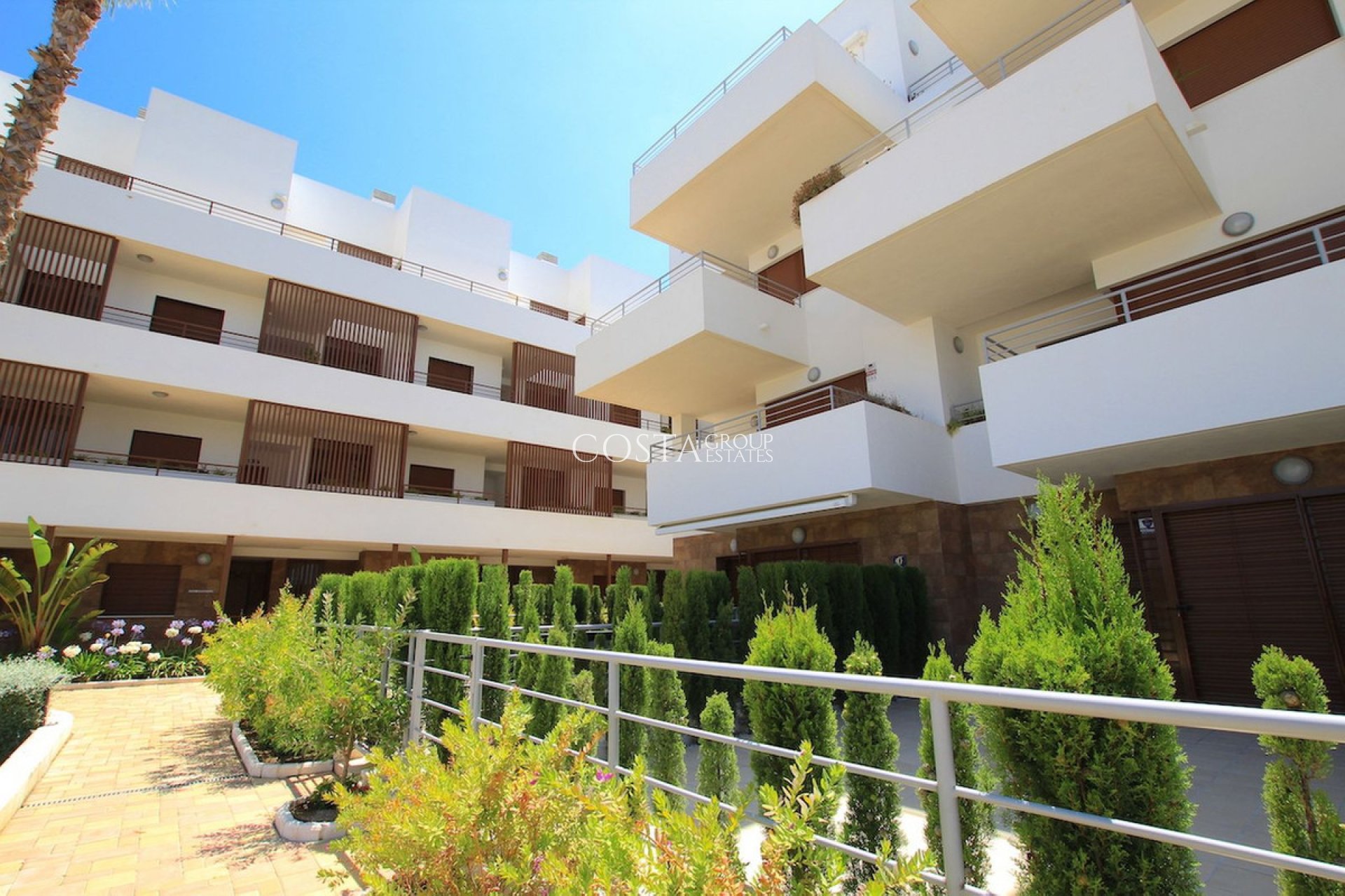Resale - Apartments -
Orihuela Costa - Lomas de Cabo Roig