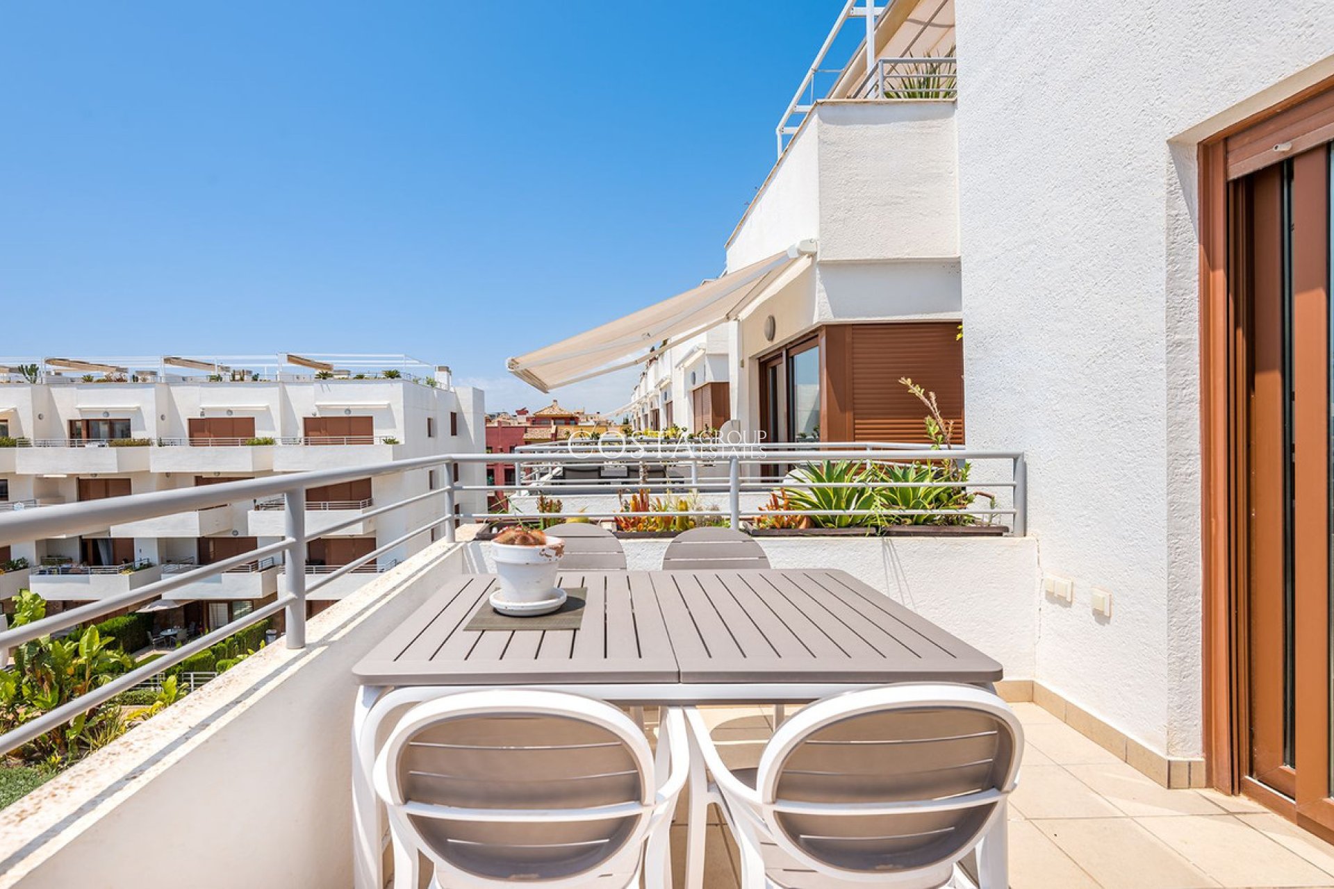 Resale - Apartments -
Orihuela Costa - Lomas de Cabo Roig