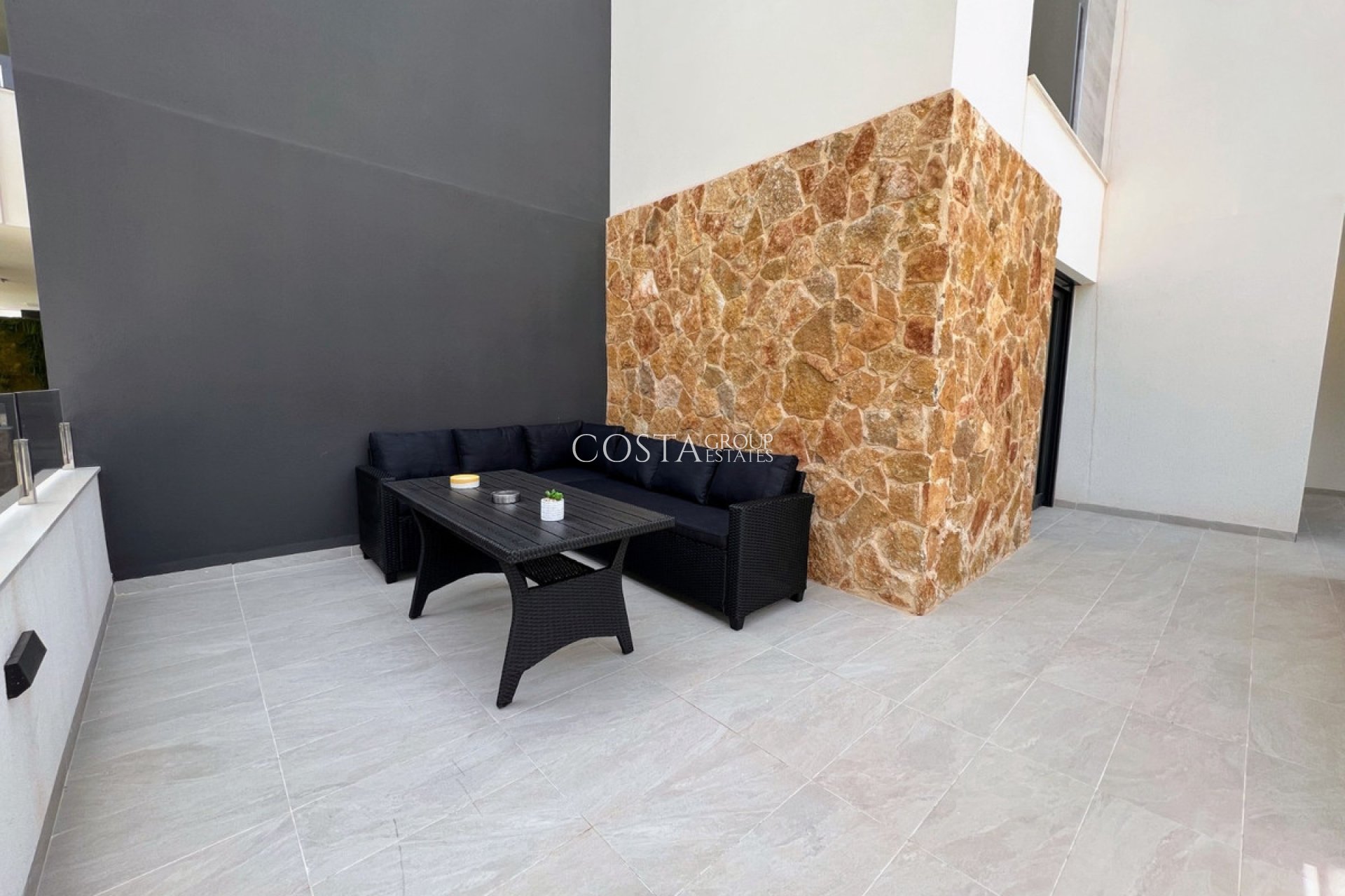 Resale - Apartments -
Orihuela Costa - Los Altos