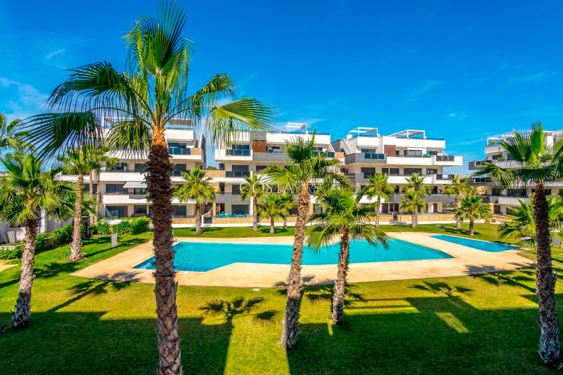 Resale - Apartments -
Orihuela Costa - Los Altos