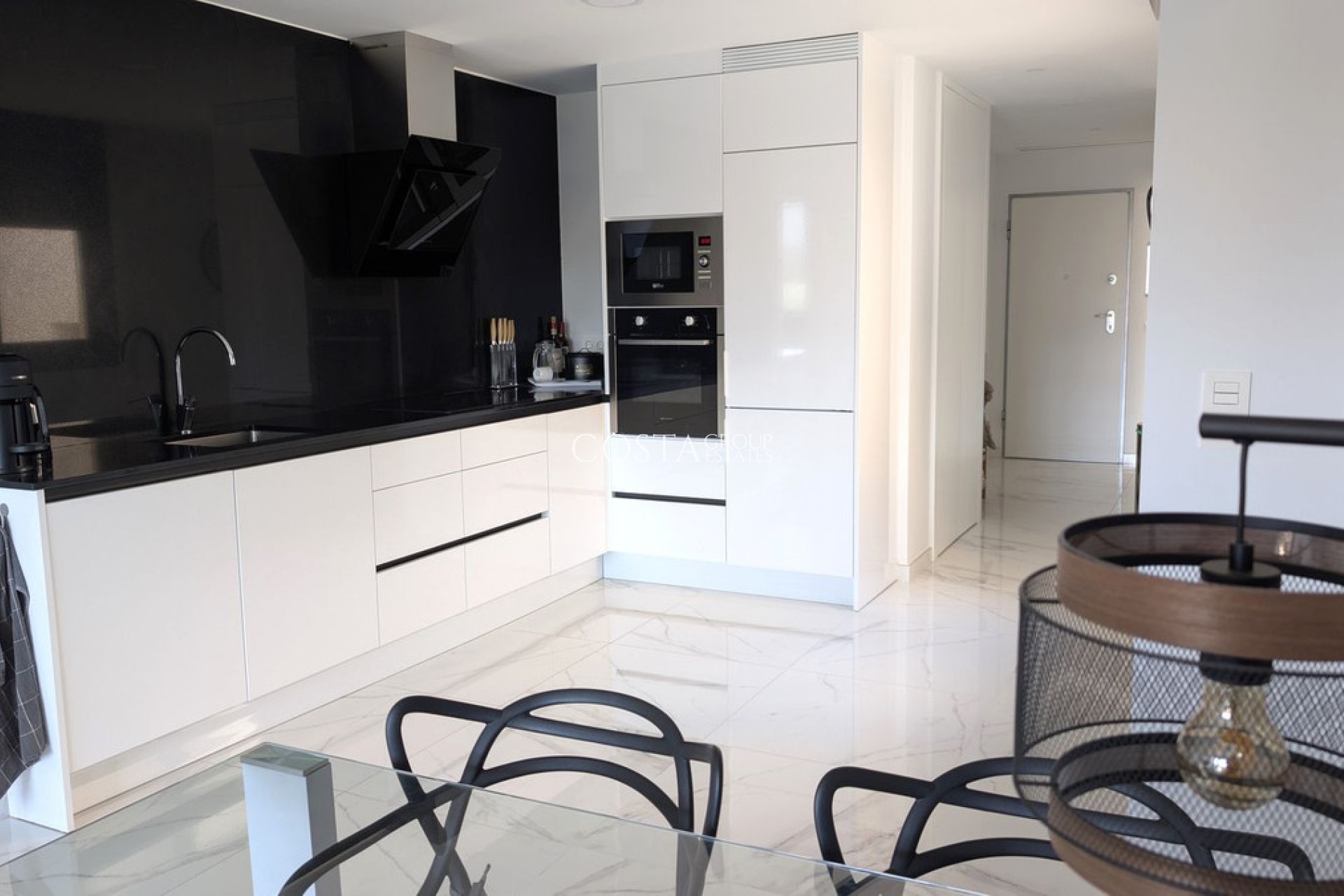 Resale - Apartments -
Orihuela Costa - Los Altos