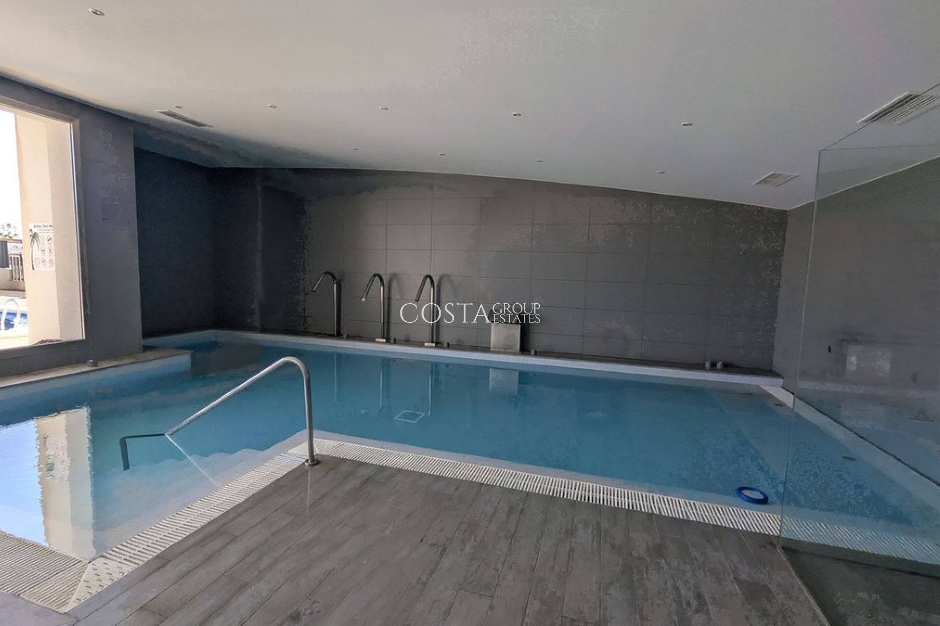 Resale - Apartments -
Orihuela Costa - Los Altos