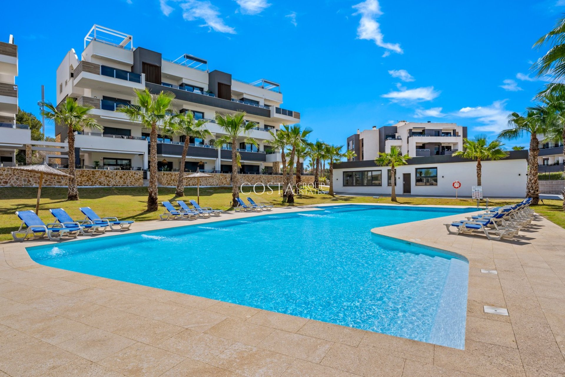Resale - Apartments -
Orihuela Costa - Los Altos