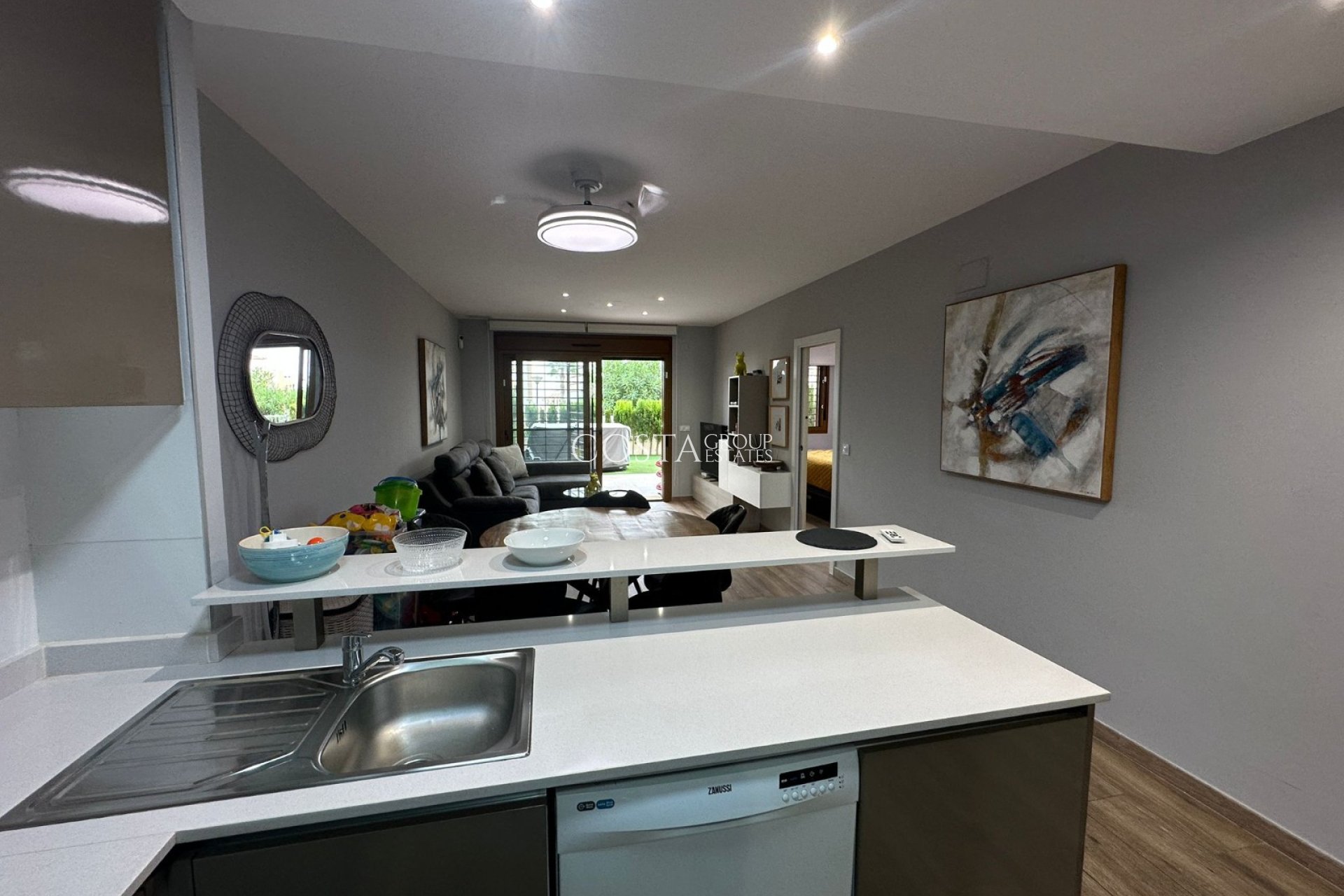 Resale - Apartments -
Orihuela Costa - Los Dolses