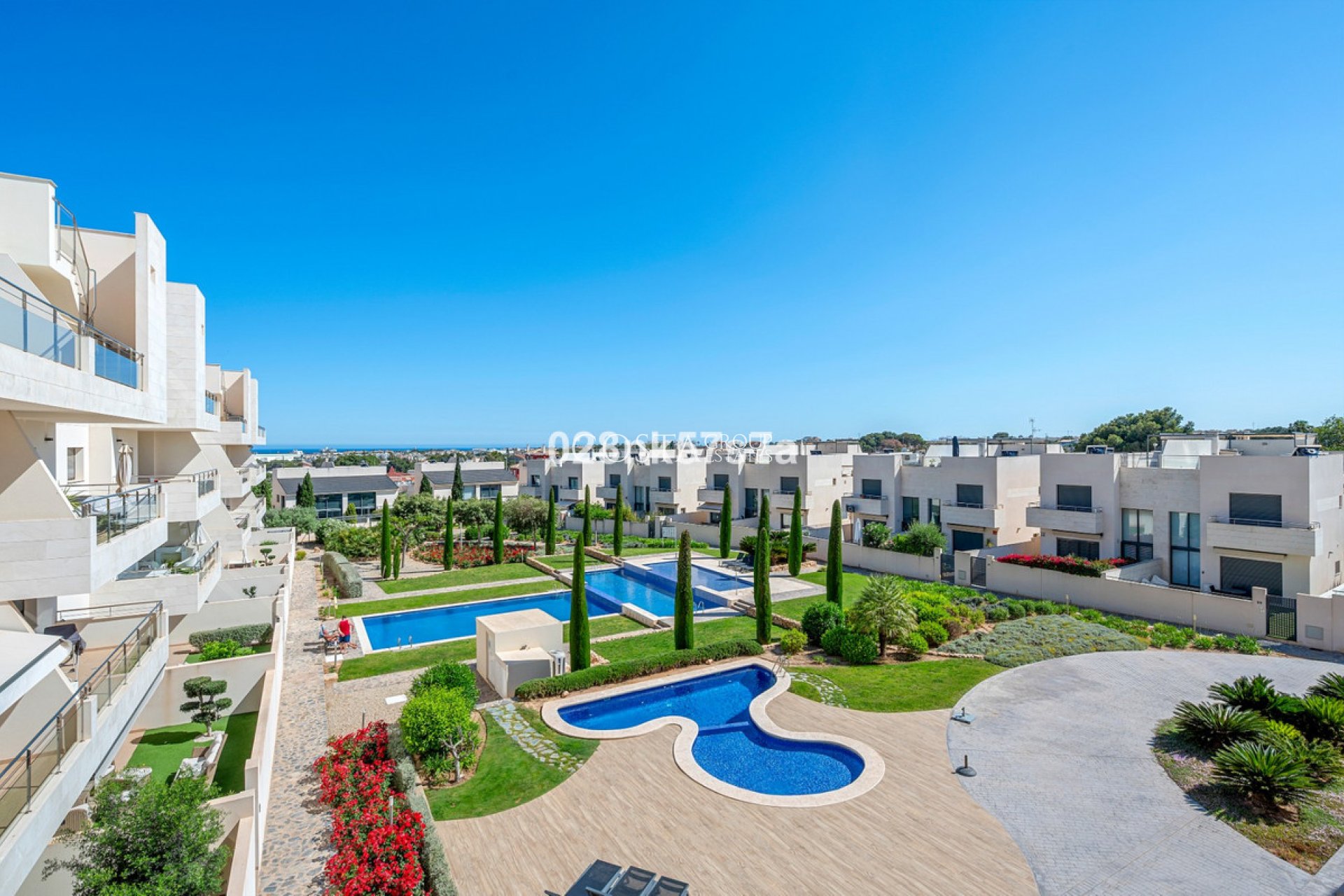 Resale - Apartments -
Orihuela Costa - Los Dolses