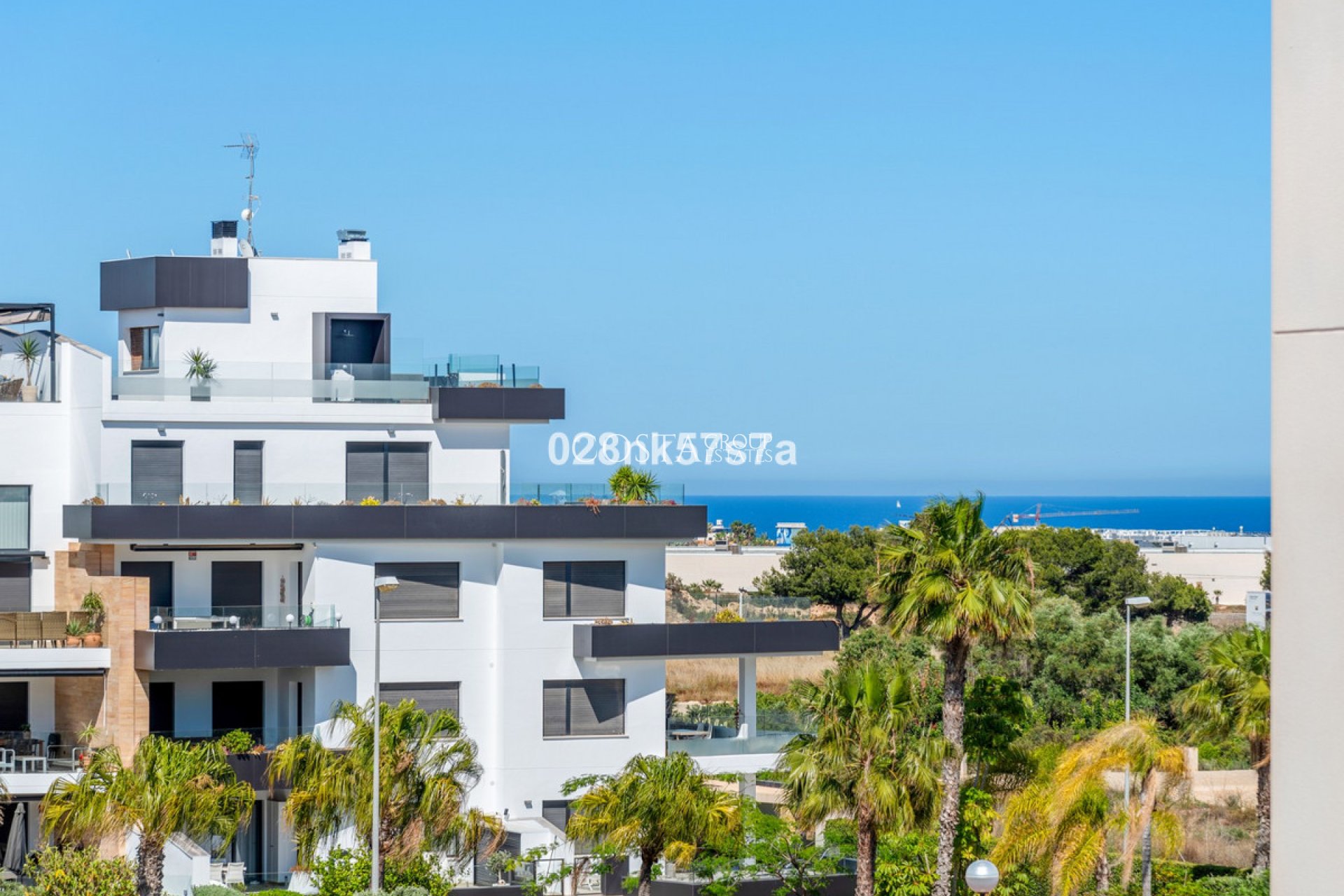 Resale - Apartments -
Orihuela Costa - Los Dolses