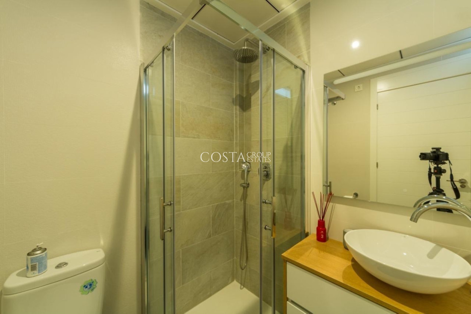 Resale - Apartments -
Orihuela Costa - Los Dolses