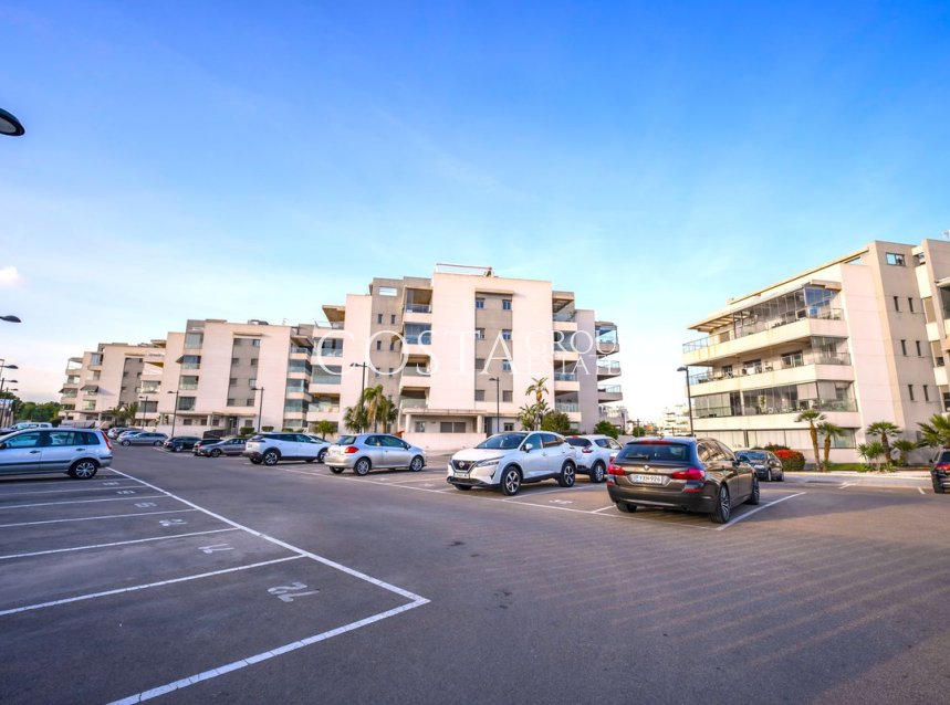 Resale - Apartments -
Orihuela Costa - Los Dolses