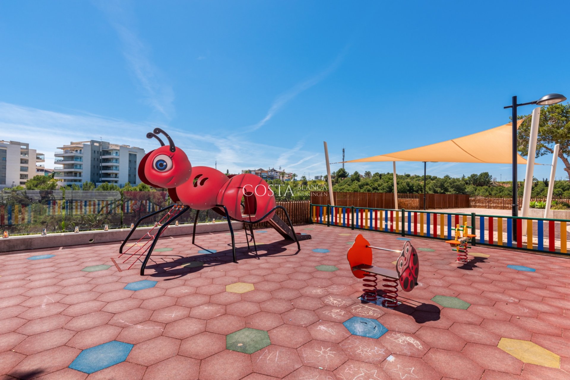 Resale - Apartments -
Orihuela Costa - Los Dolses