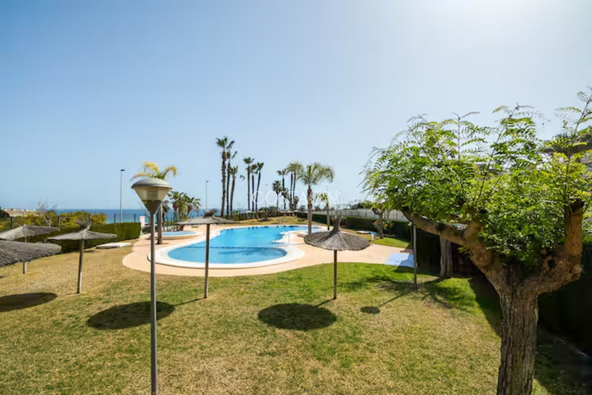 Resale - Apartments -
Orihuela Costa - Mil Palmeras