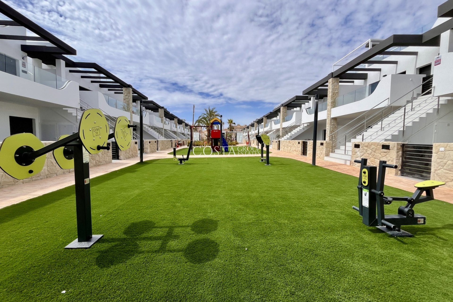 Resale - Apartments -
Orihuela Costa - Playa Flamenca